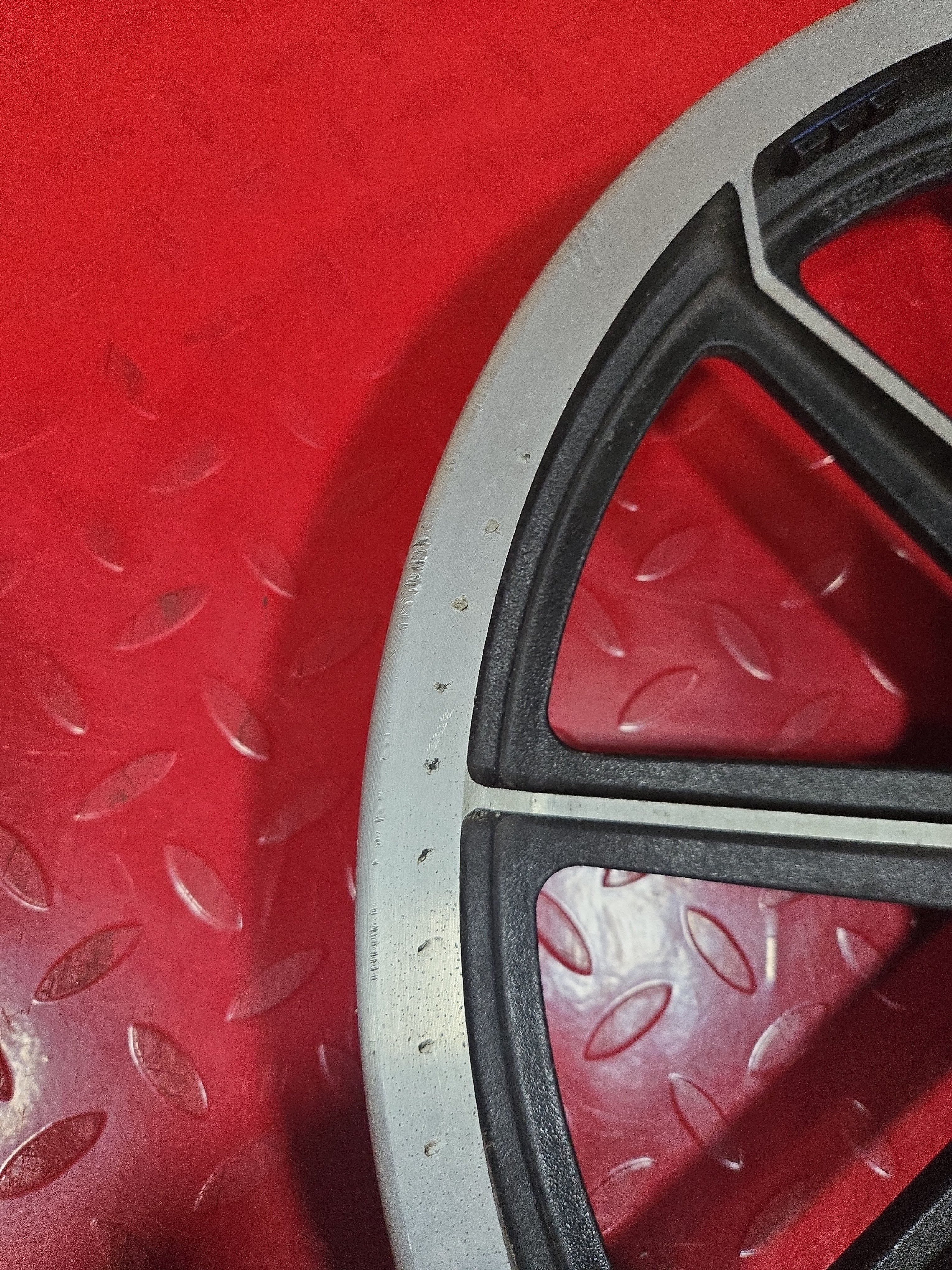 Harley Davidson AMF Shovel Gussrad Felge Rad Alu