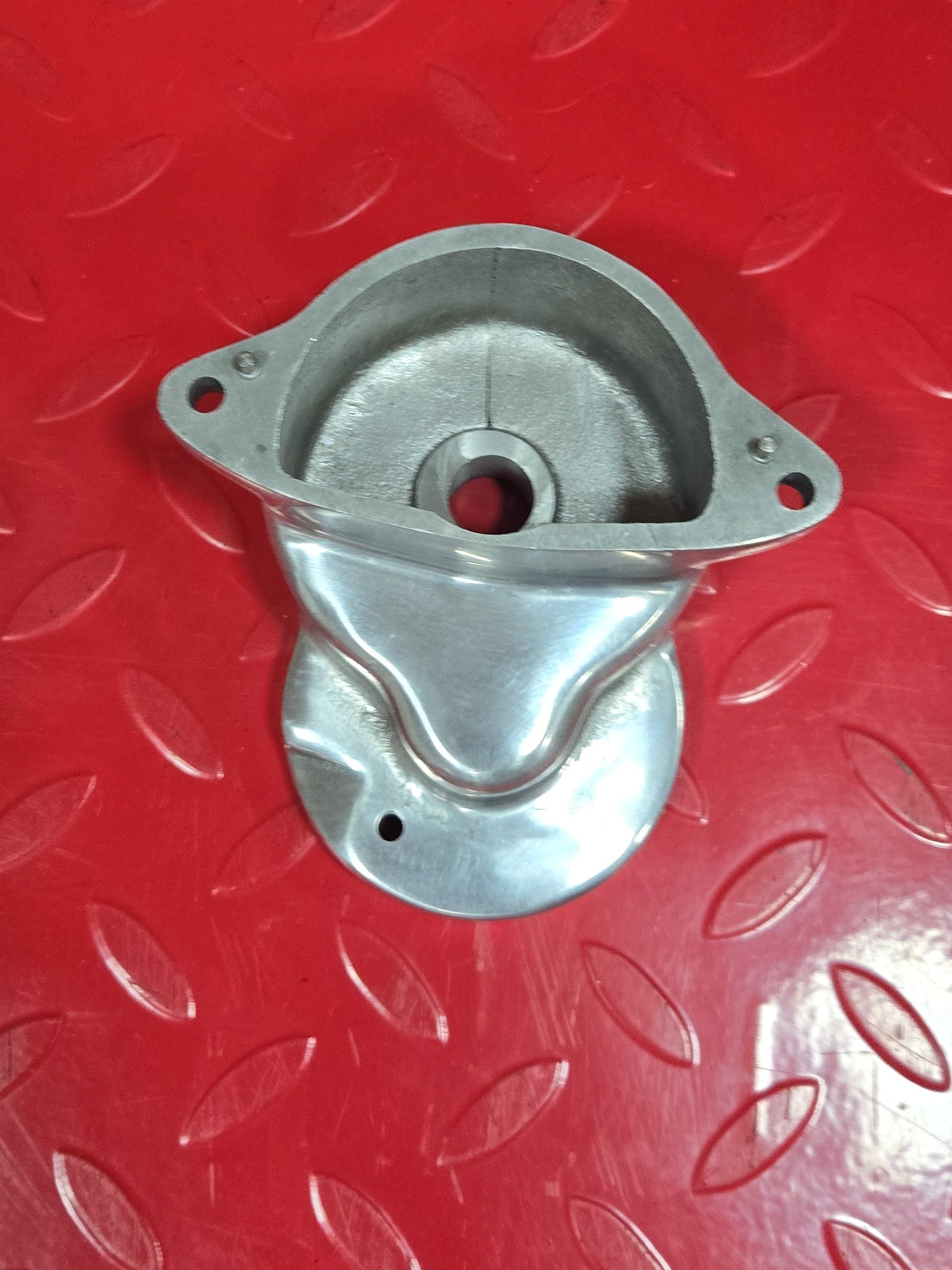 Harley Davidson Shovel Shovelhead Starter Shaft Housing poliert