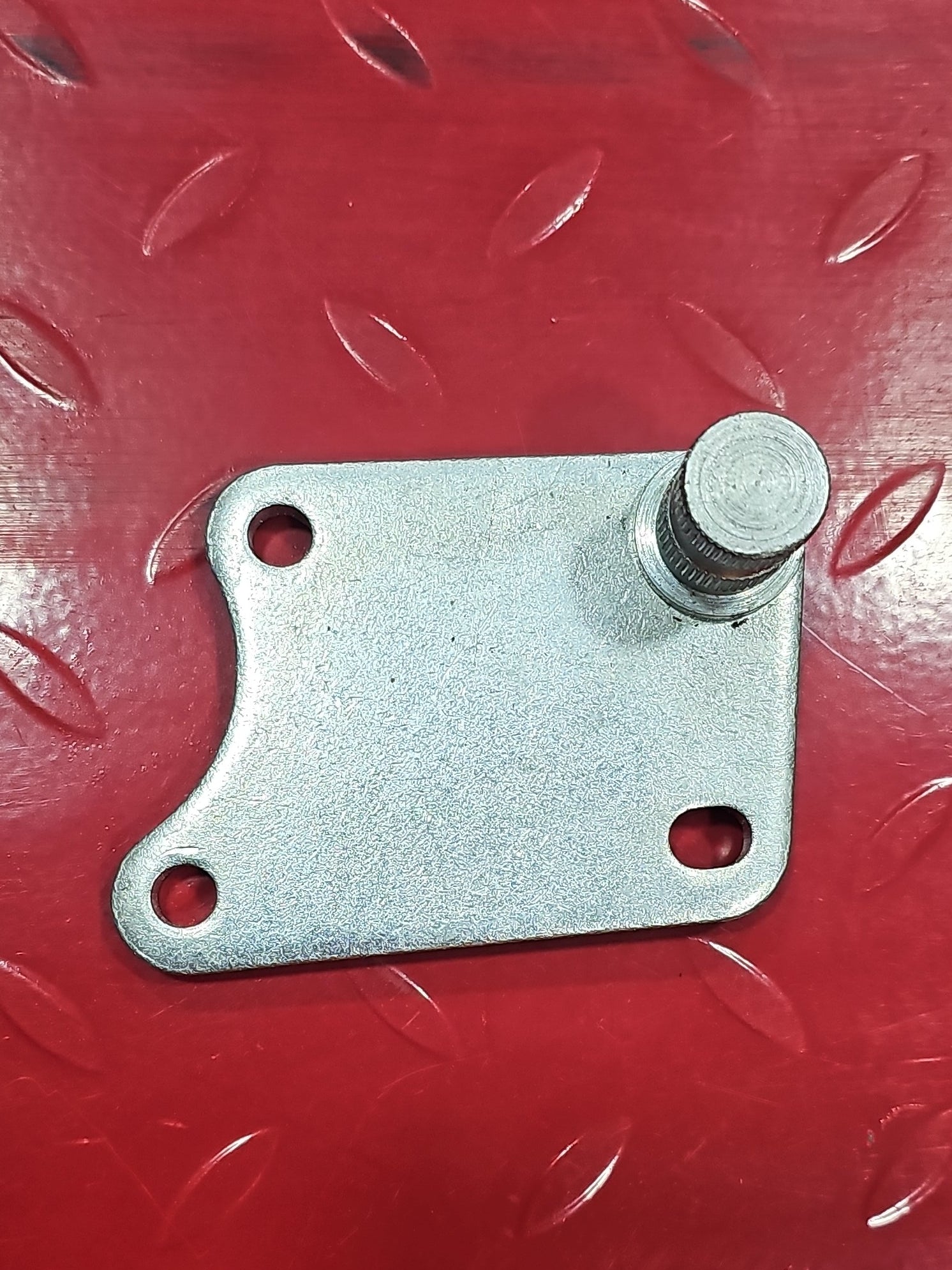 Harley Davidson Soziusfussrasten Halter FL 65-77 NEW