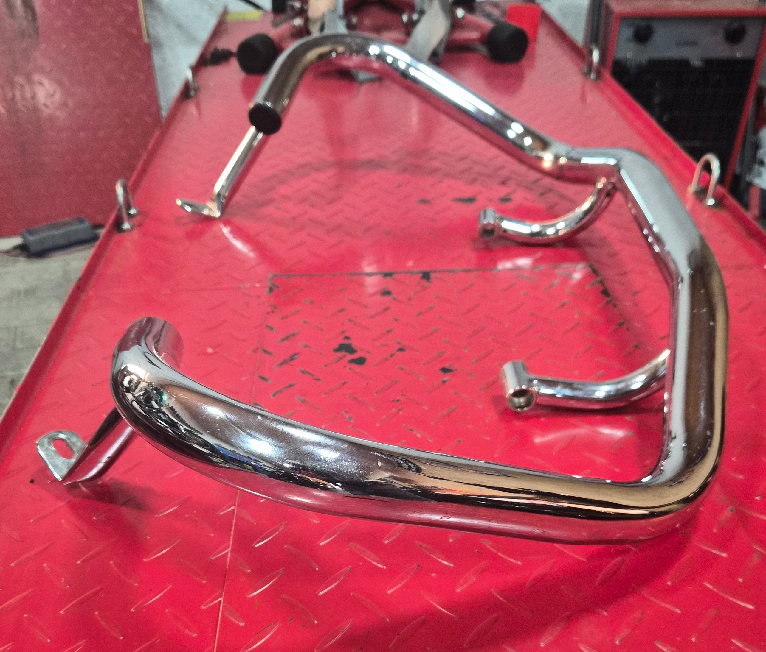 Harley Davidson V Rod Sturzbügel chrom gebraucht