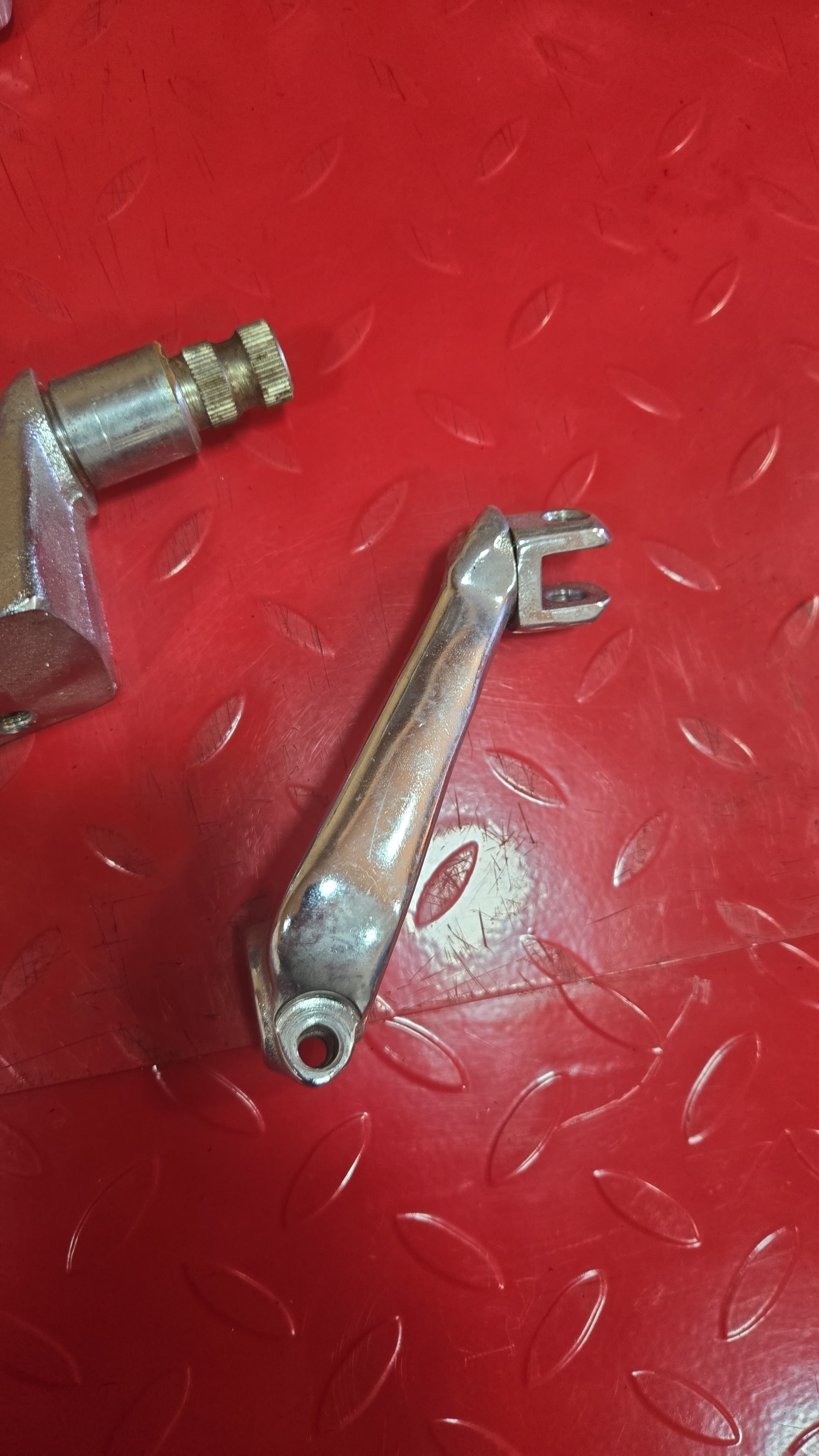 Harley Davidson FXR Mid Controls Fussrastenanlage gebraucht