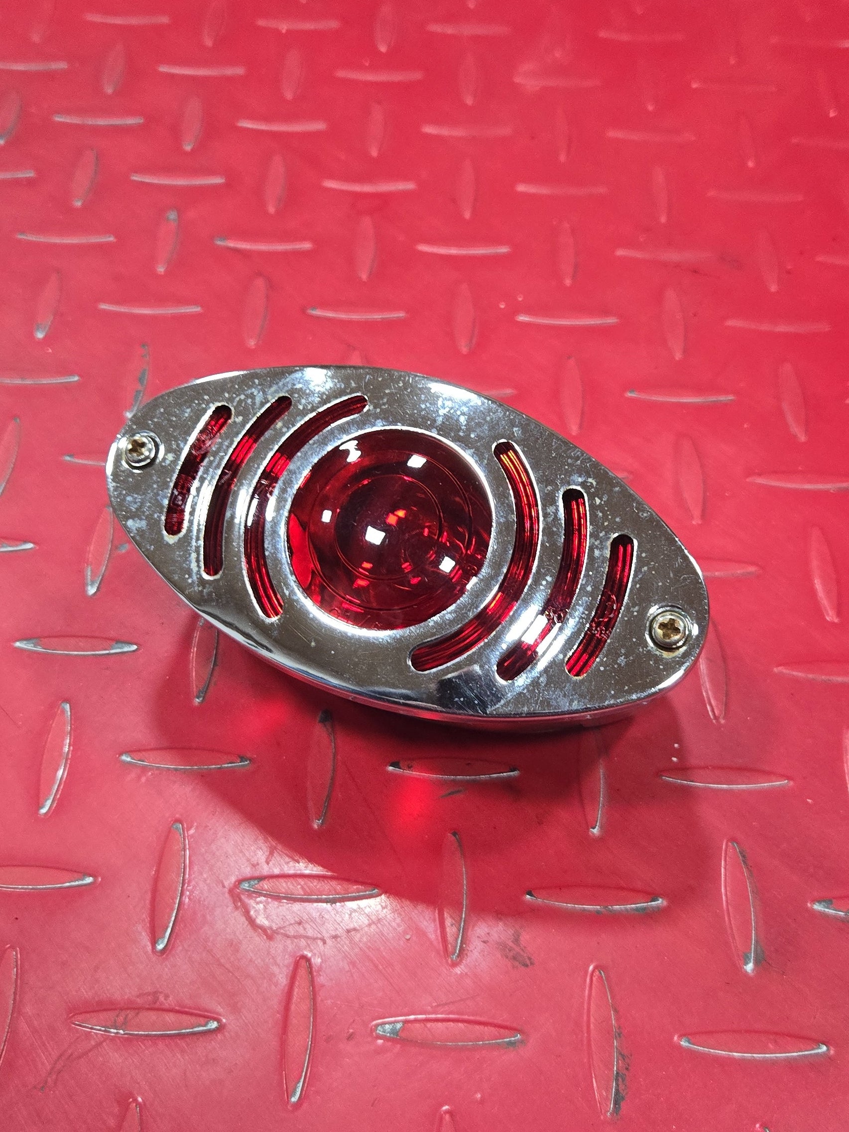 Harley Chopper Custombike Cateye Rücklicht chrom gebraucht