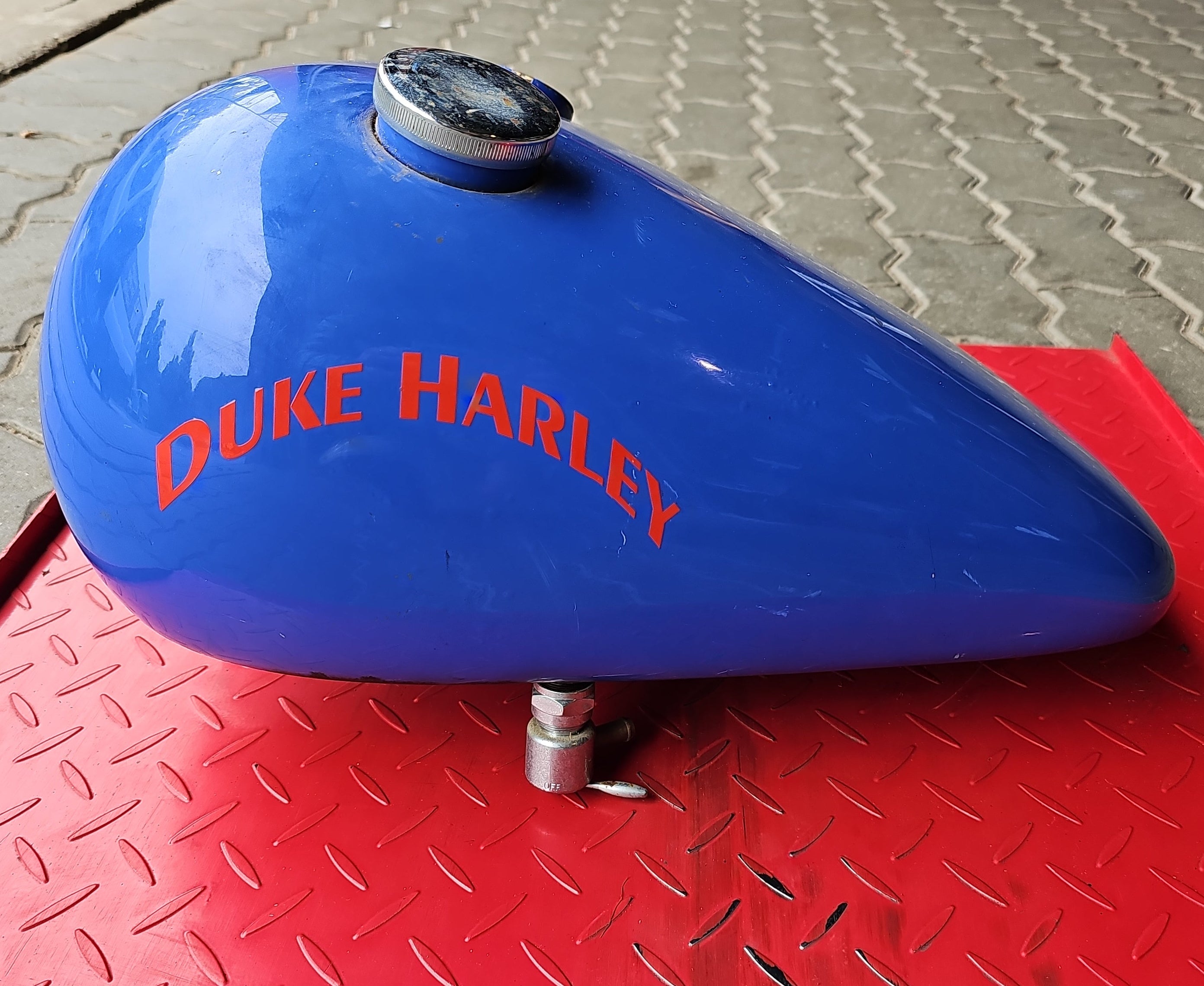 Harley Custombike Custom Tank gebraucht