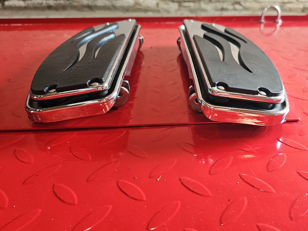 Harley Davidson Trittbretter chrom gebraucht
