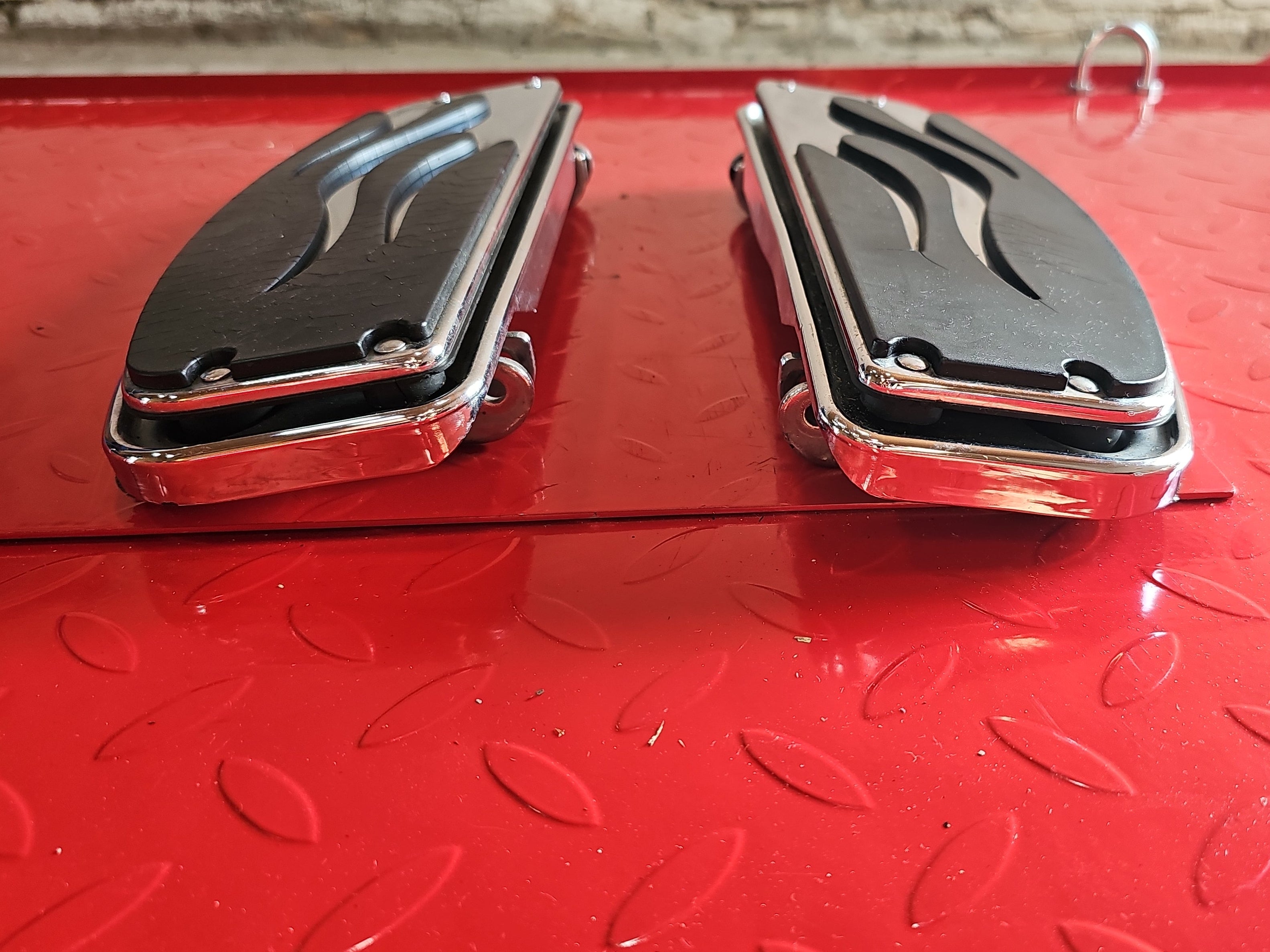Harley Davidson Trittbretter chrom gebraucht