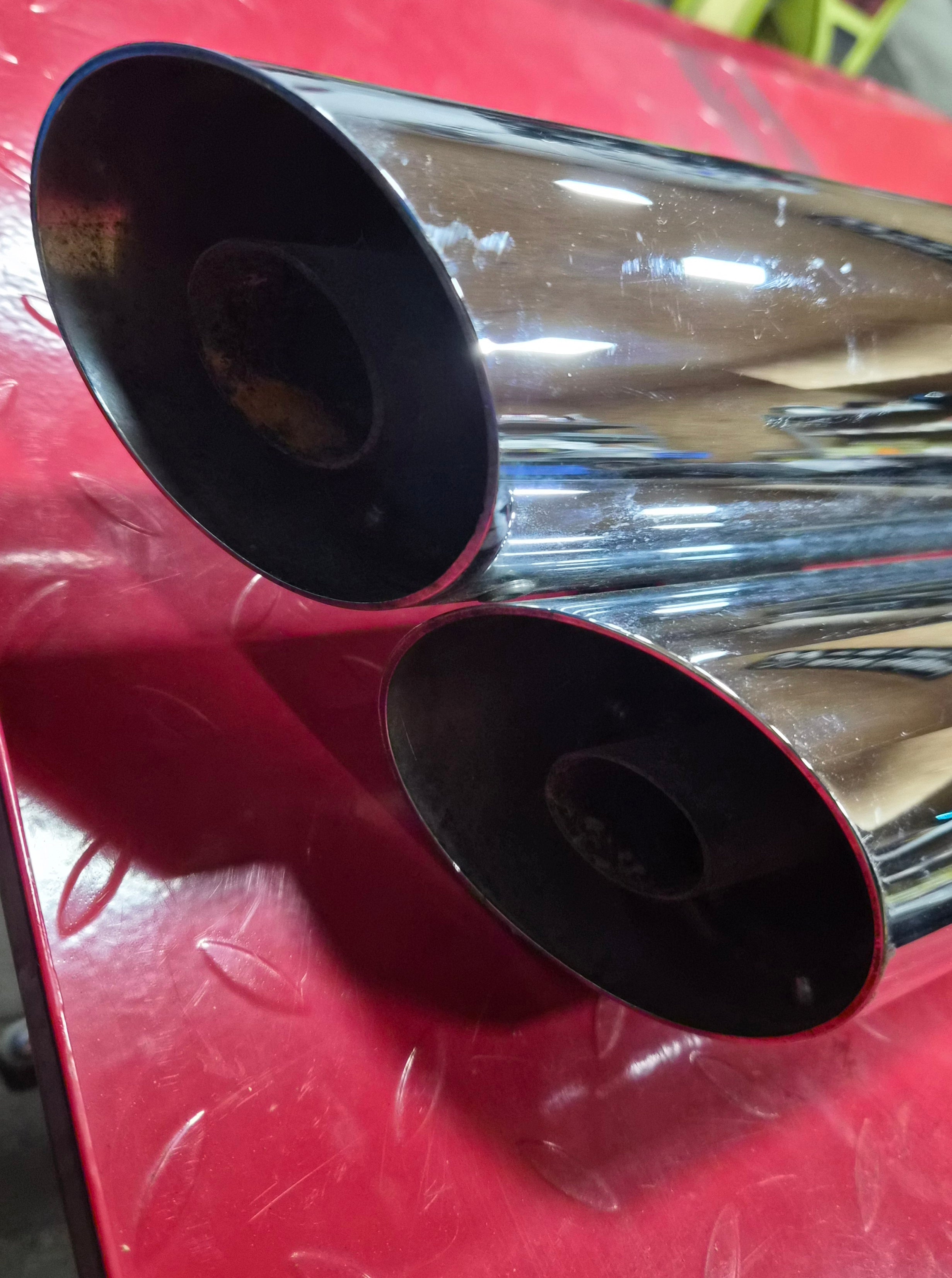 Harley Davidson FAT BOB Auspufftöpfe chrom gebraucht