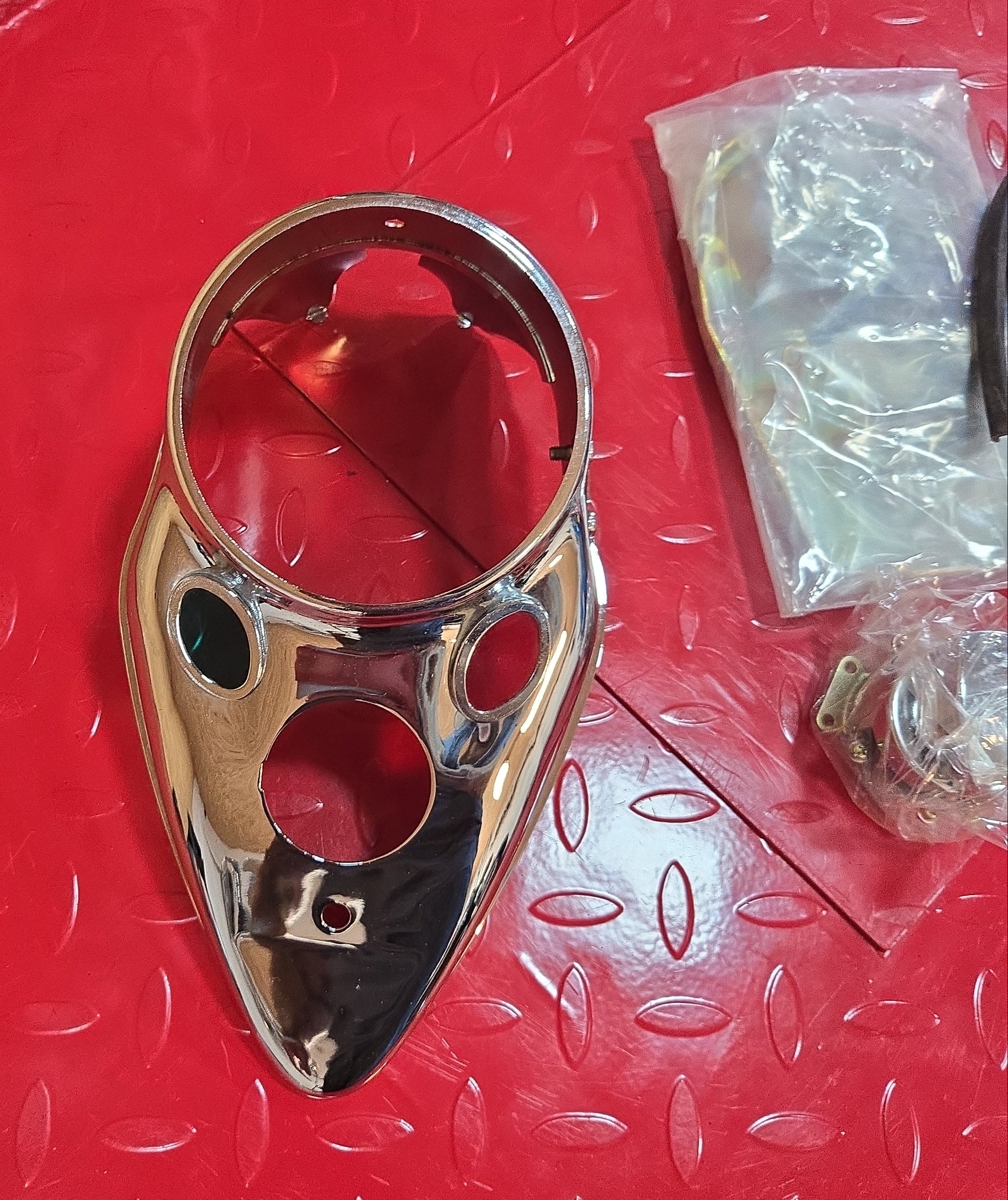 Harley JAMMER Cateye Style Dashboard chrom NEW