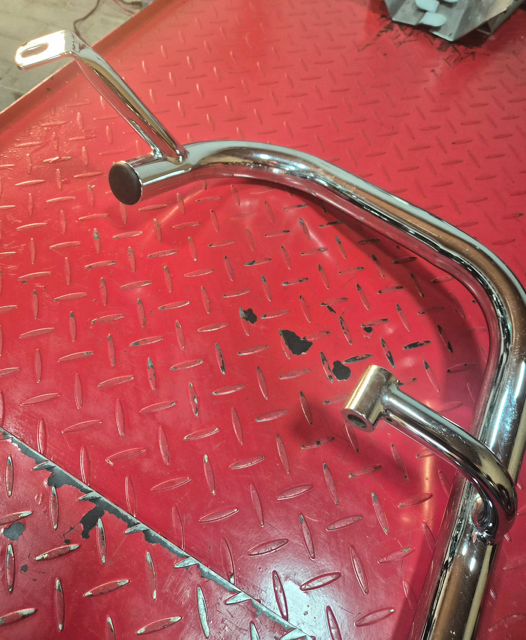 Harley Davidson V Rod Sturzbügel chrom gebraucht
