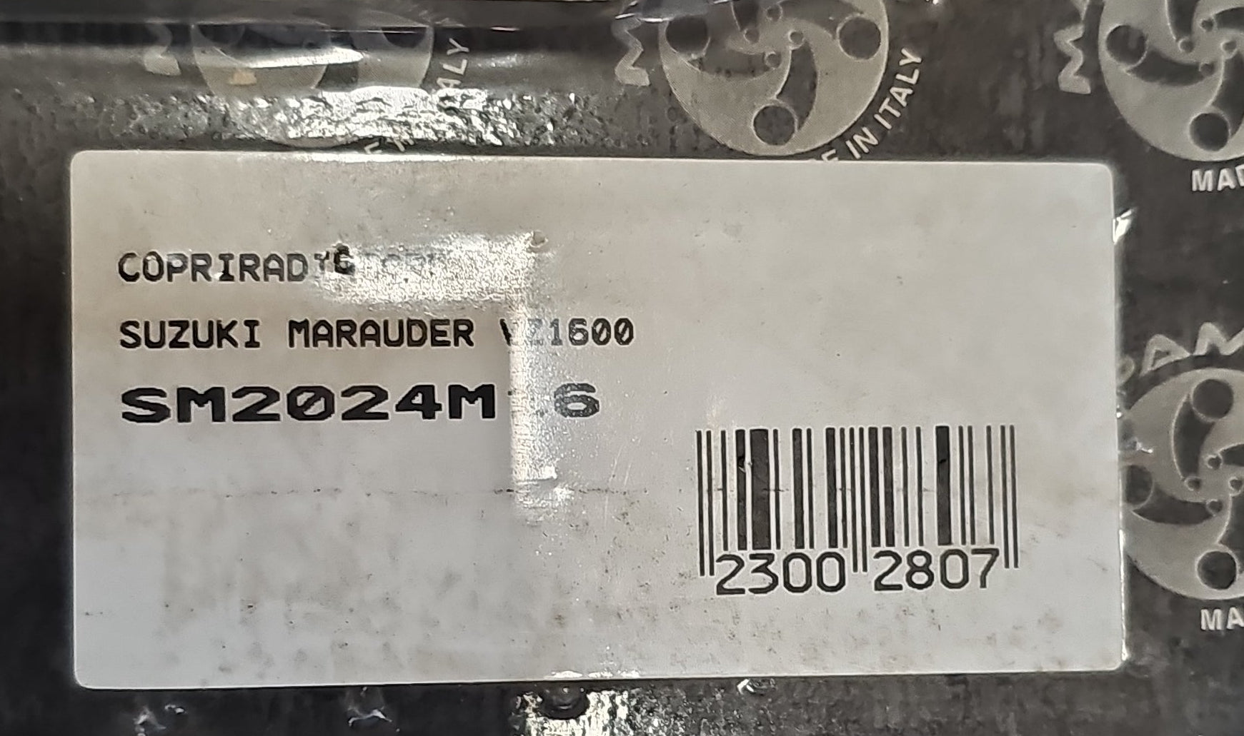 SUZUKI Marauder VZ 1600 Kühlerblende NEW