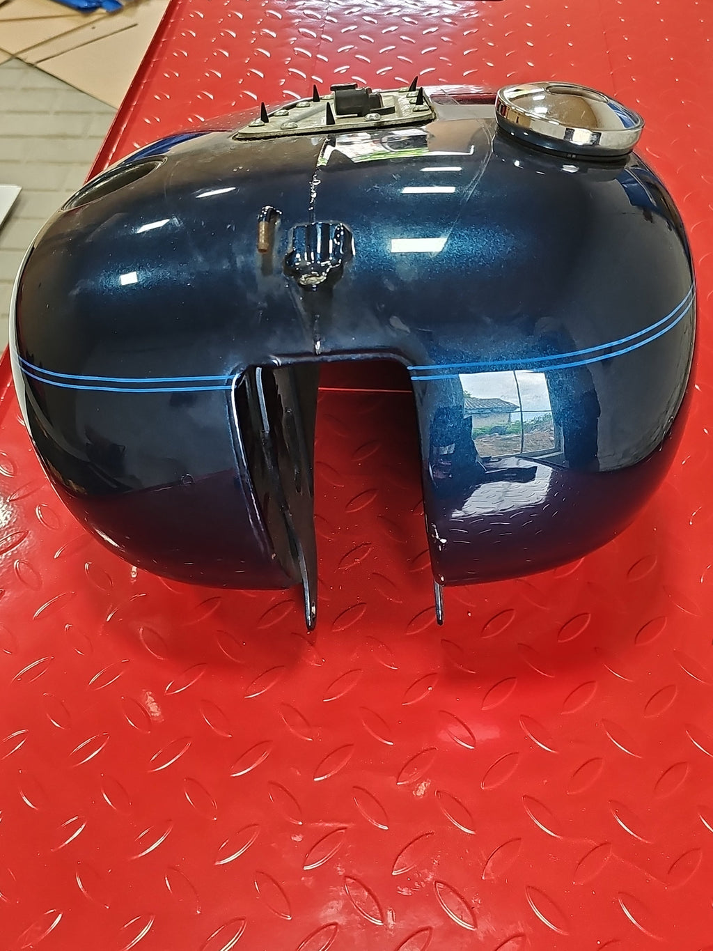 Harley Davidson Deuce Tank blue gebraucht