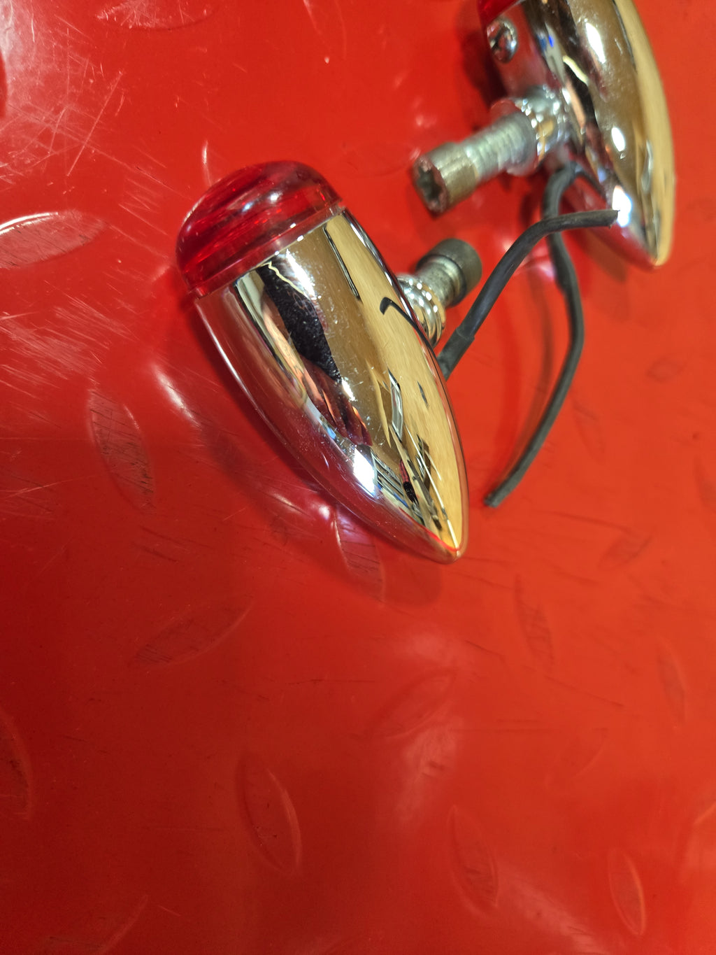 Harley Chopper Custombike Oldschool Blinker Rücklicht rot chrom gebraucht