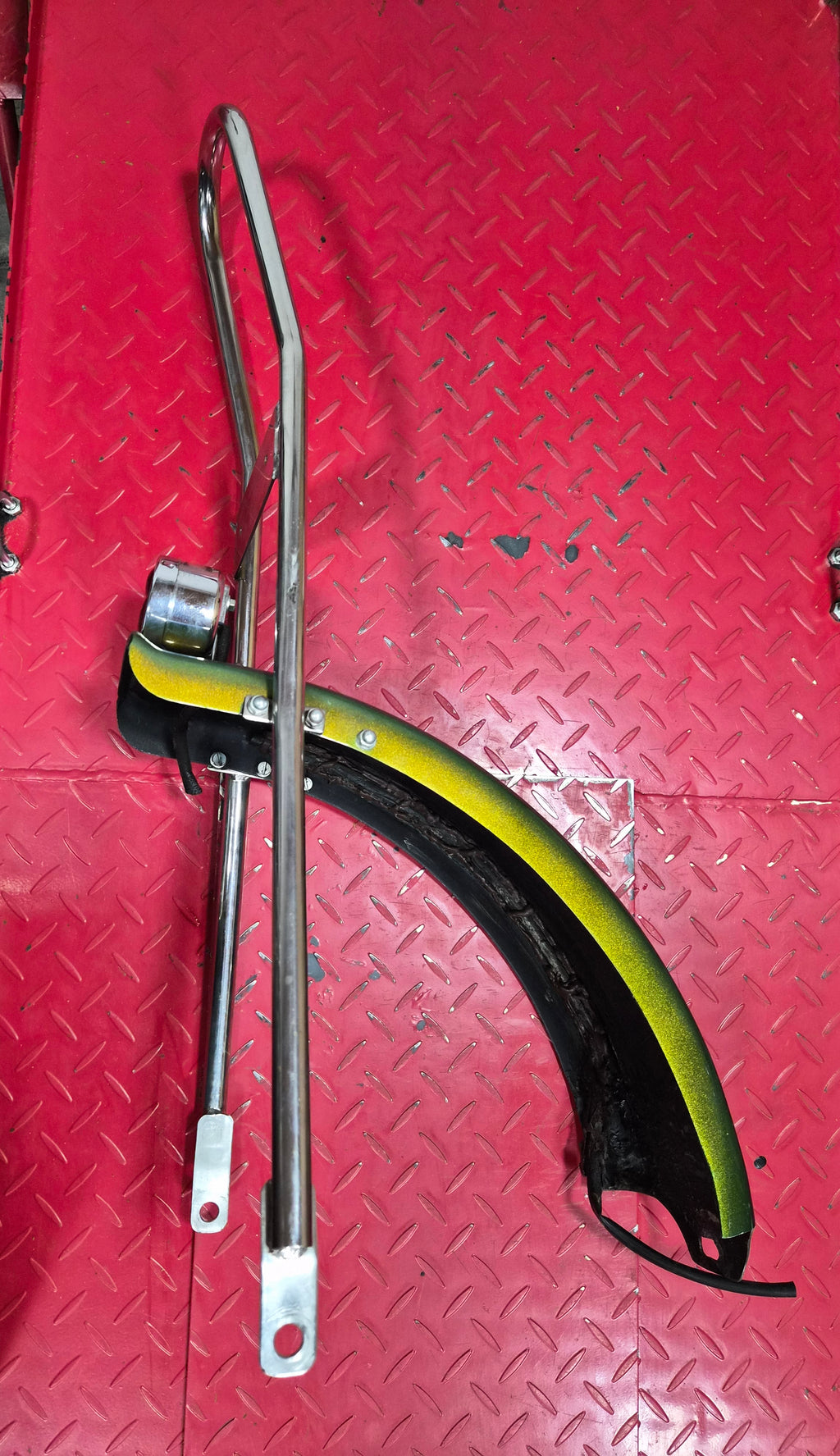 Custom Heckfender für Harley / Custombikes inkl. Sissybar und Rücklicht  gebraucht