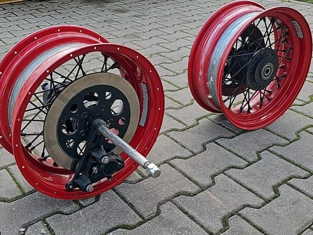 Harley Davidson Speichenrad Räder Satz rot