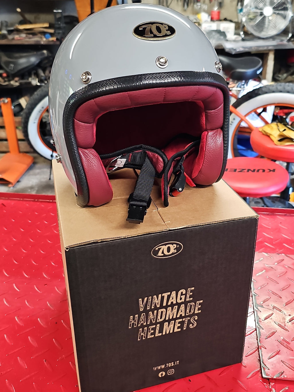Motorradhelm Chopper Harley Custombike Jethelm 70's NEW