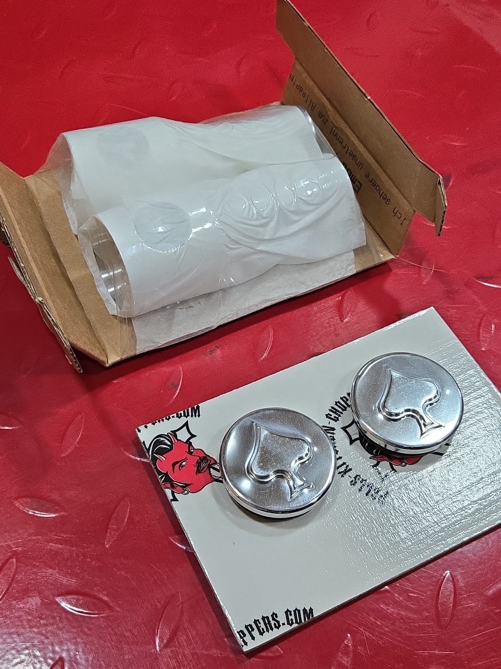 Harley Davidson HELLS KITCHEN Riser Spades NEW