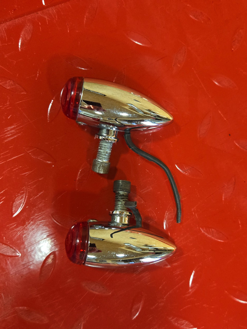 Harley Chopper Custombike Oldschool Blinker Rücklicht rot chrom gebraucht