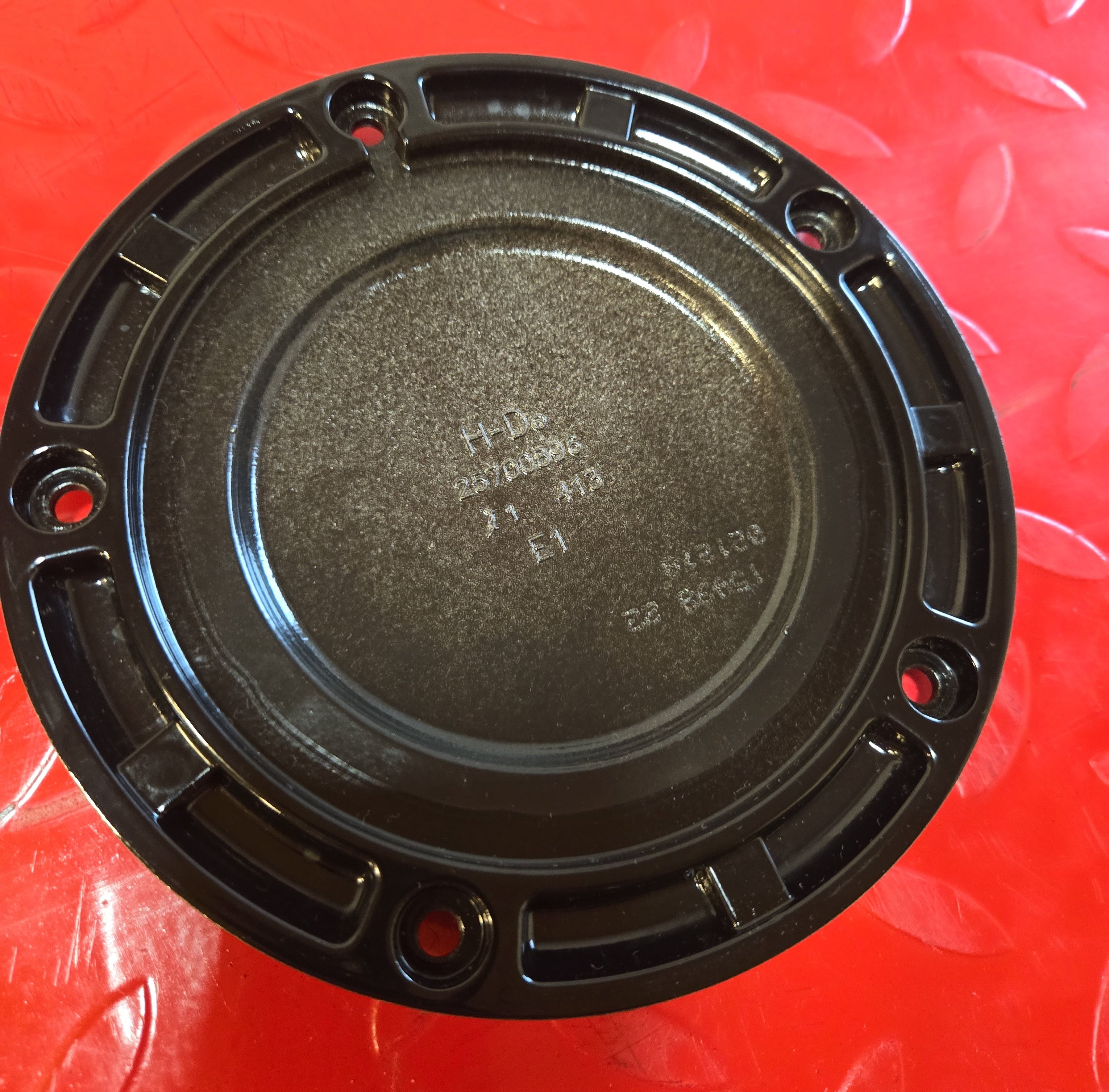 Harley Davidson Breakout Derby Cover schwarz gebraucht