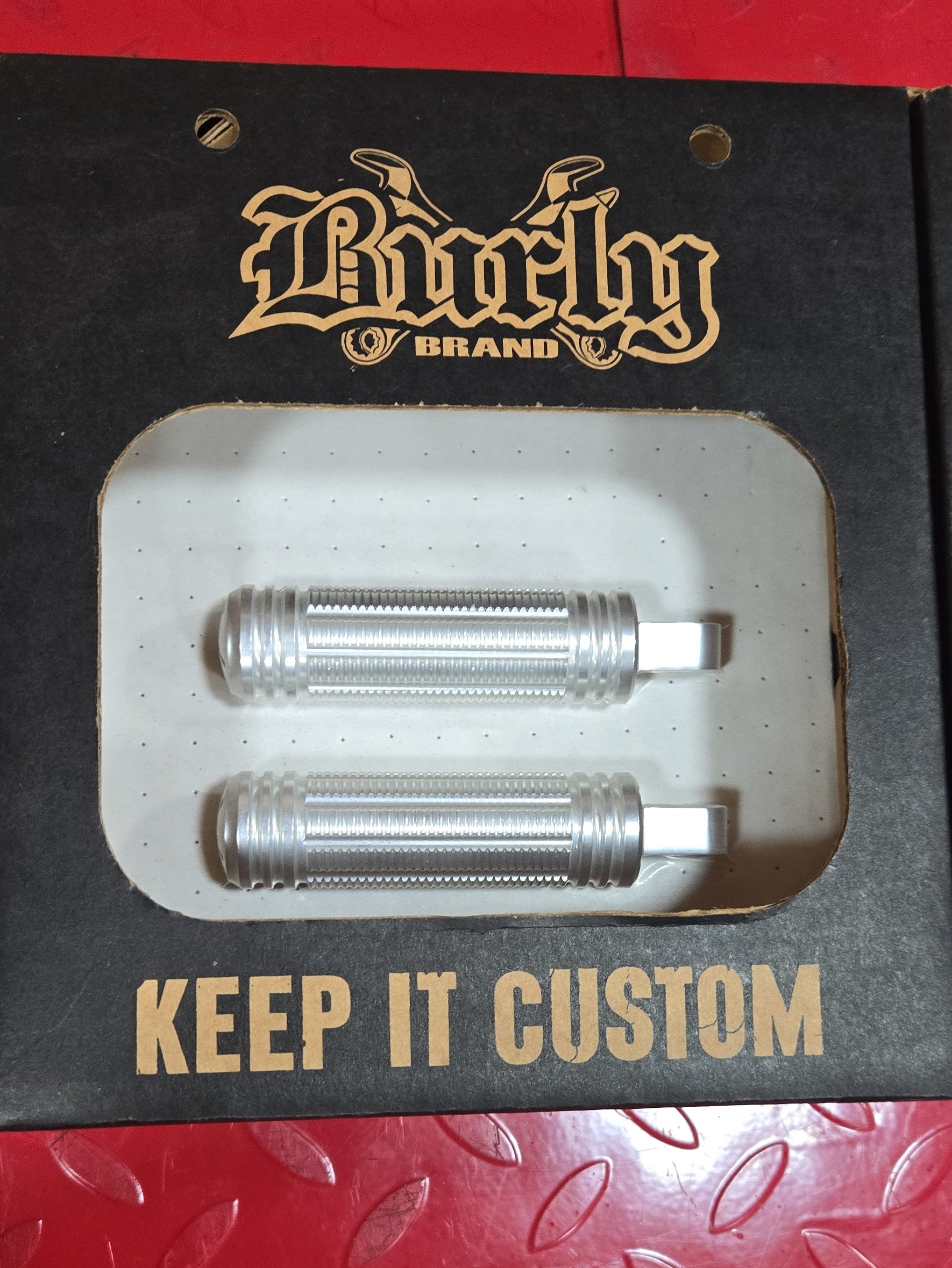 Harley Davidson BURLY Stash foot pegs. Clear anodized Fussrasten NEW