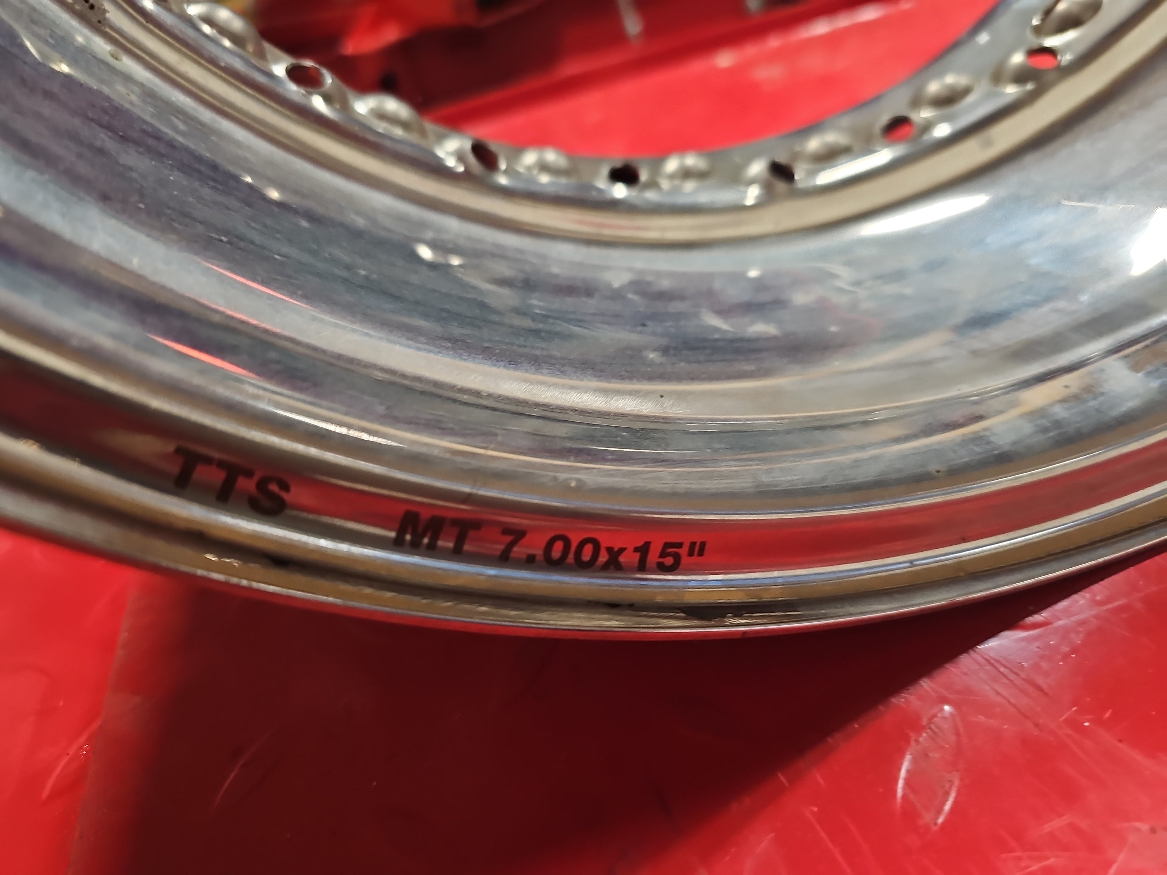 SUZUKI VS 1400 Edelstahl Felgenring 7x15 poliert NEW