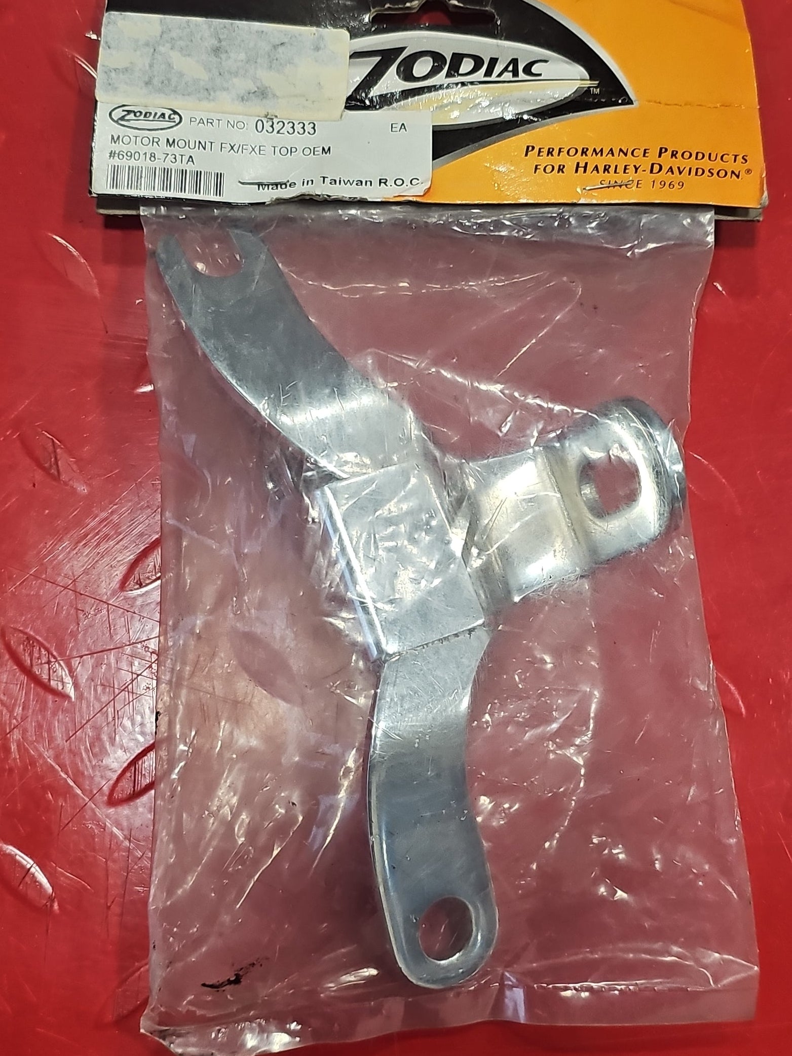 Harley Davidson Shovel Motorhalter chrom NEW