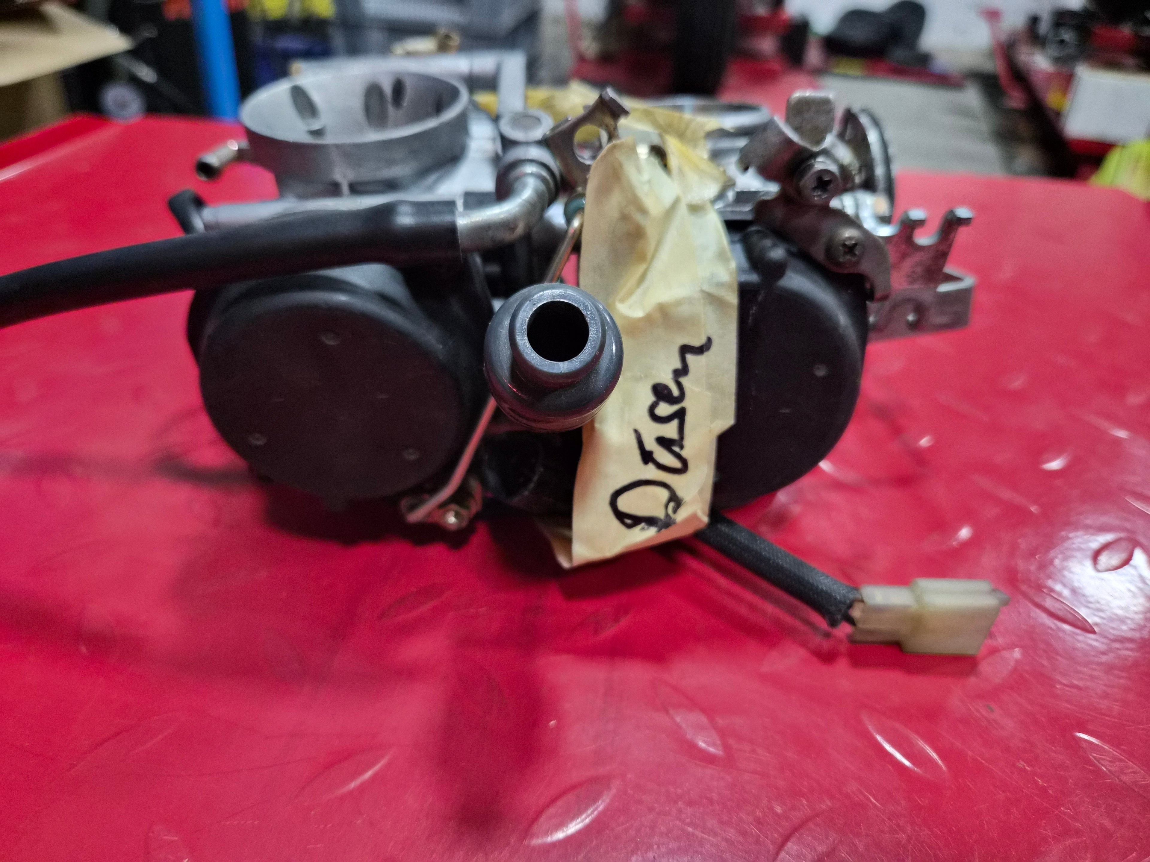 YAMAHA XVS 1100 Vergaser gebraucht