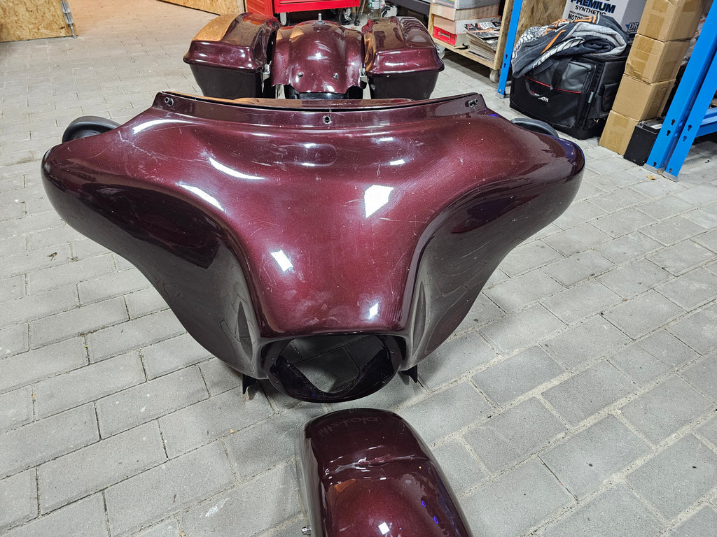 Harley Davidson Bagger Touring Lacksatz gebraucht EVO Red