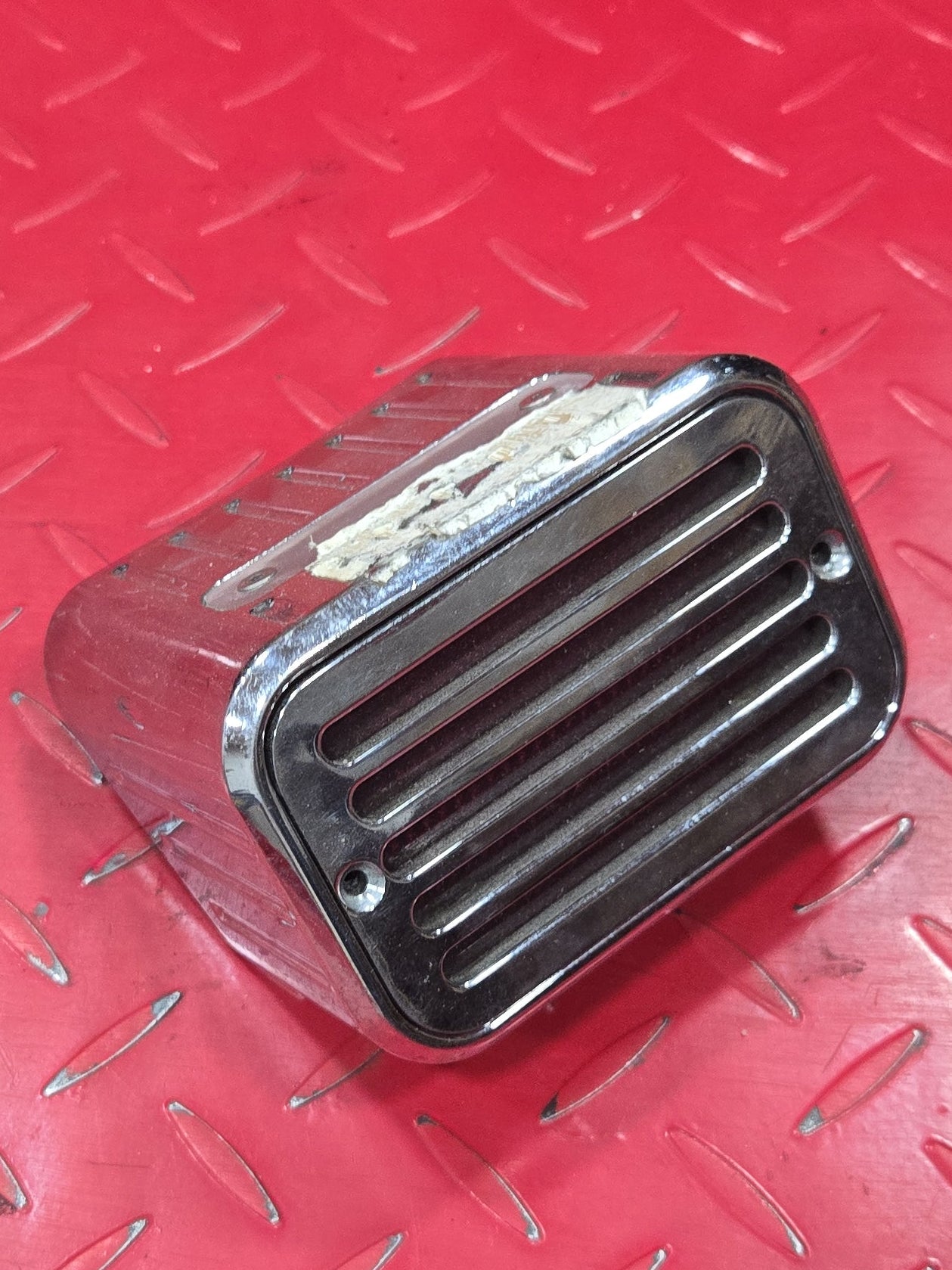 Harley ARLEN NESS Rücklicht chrom gebraucht