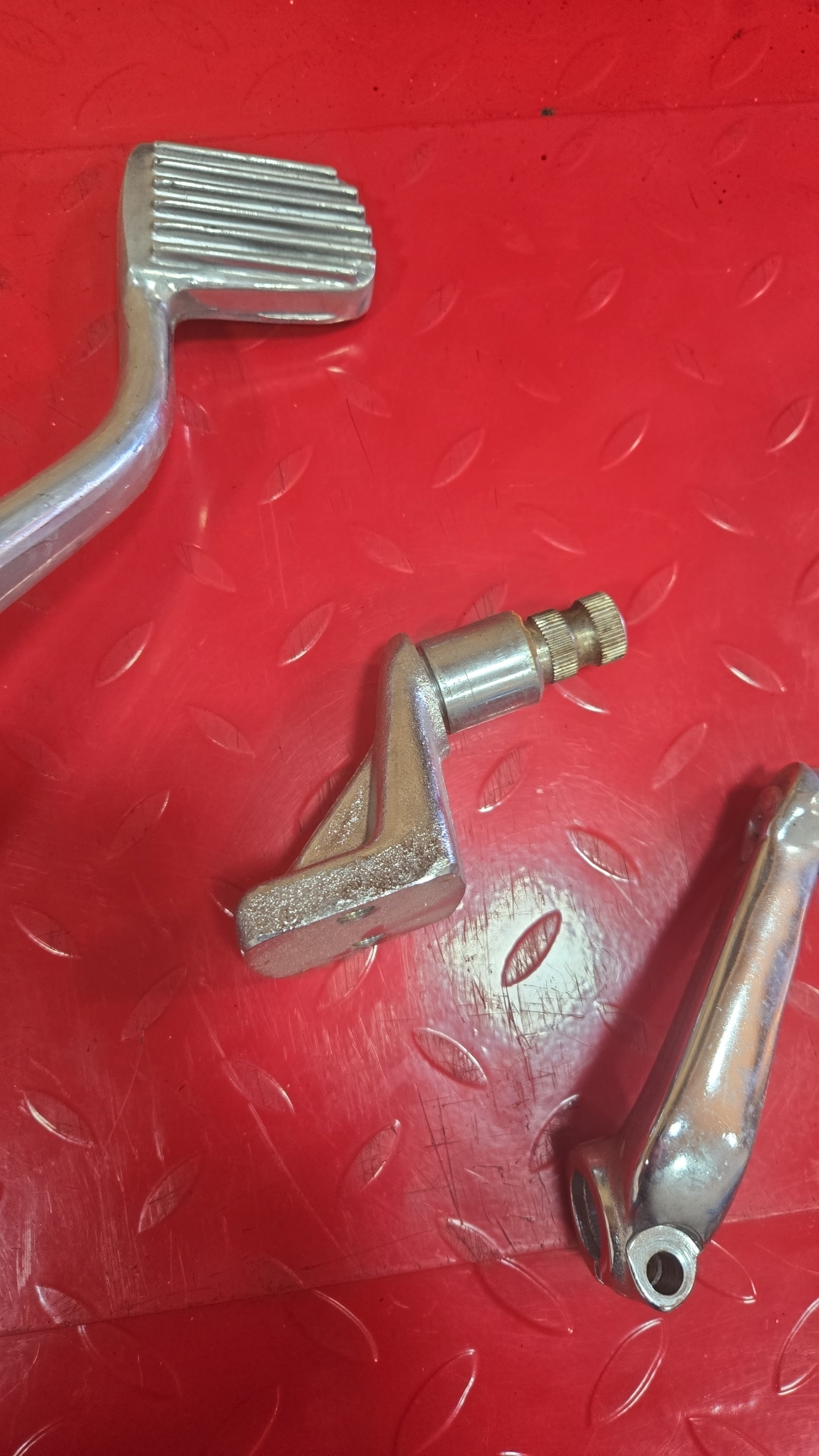 Harley Davidson FXR Mid Controls Fussrastenanlage gebraucht