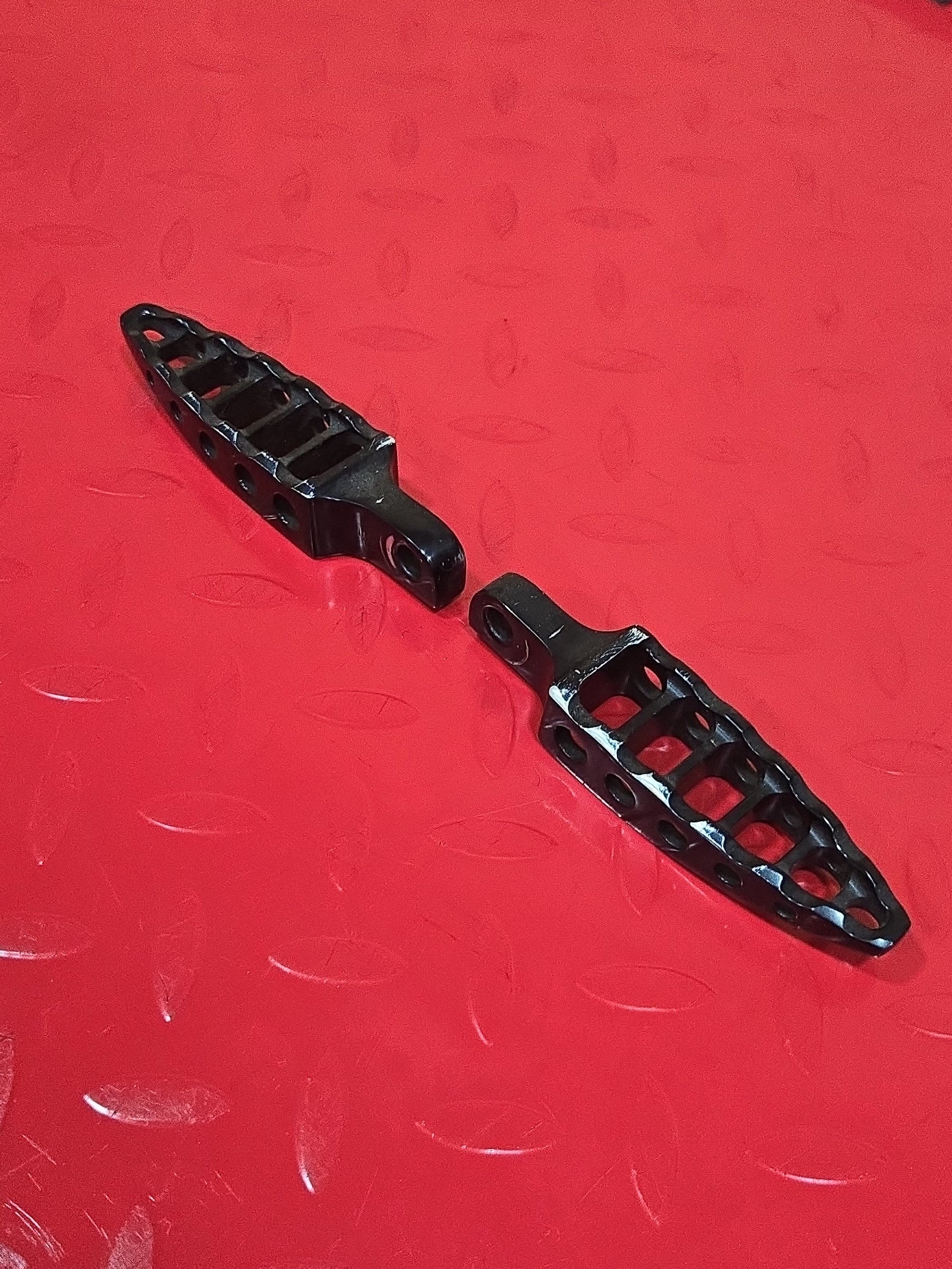 Harley Chopper Custombike Fussrasten schwarz gebraucht