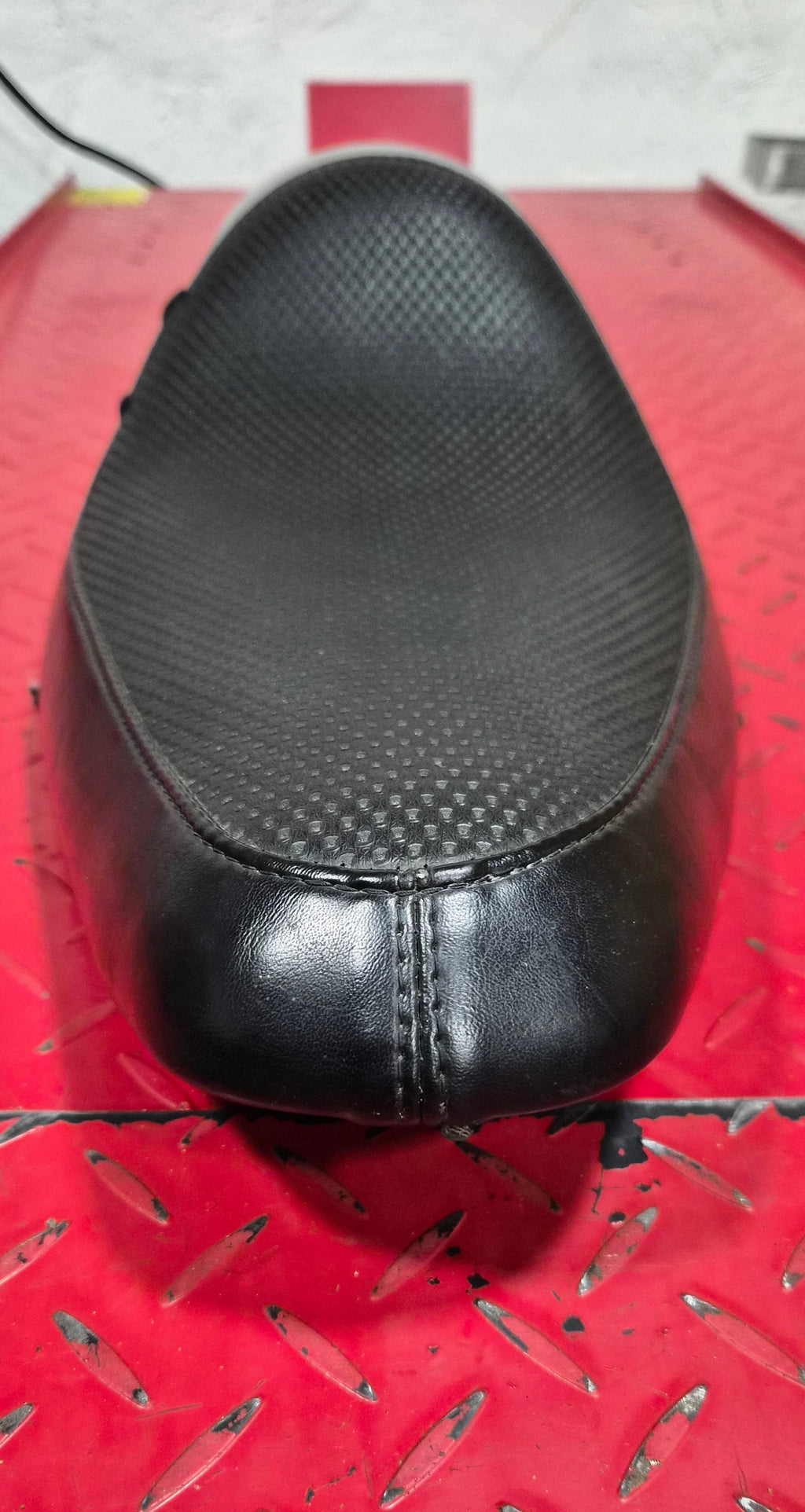 LePera Sitzbank für Harley Davidson schwarz gebraucht