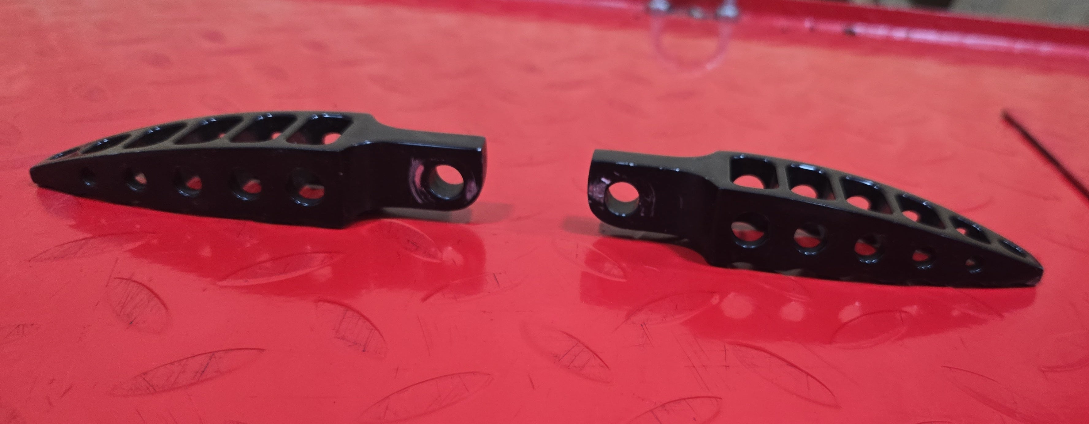 Harley Chopper Custombike Fussrasten schwarz gebraucht