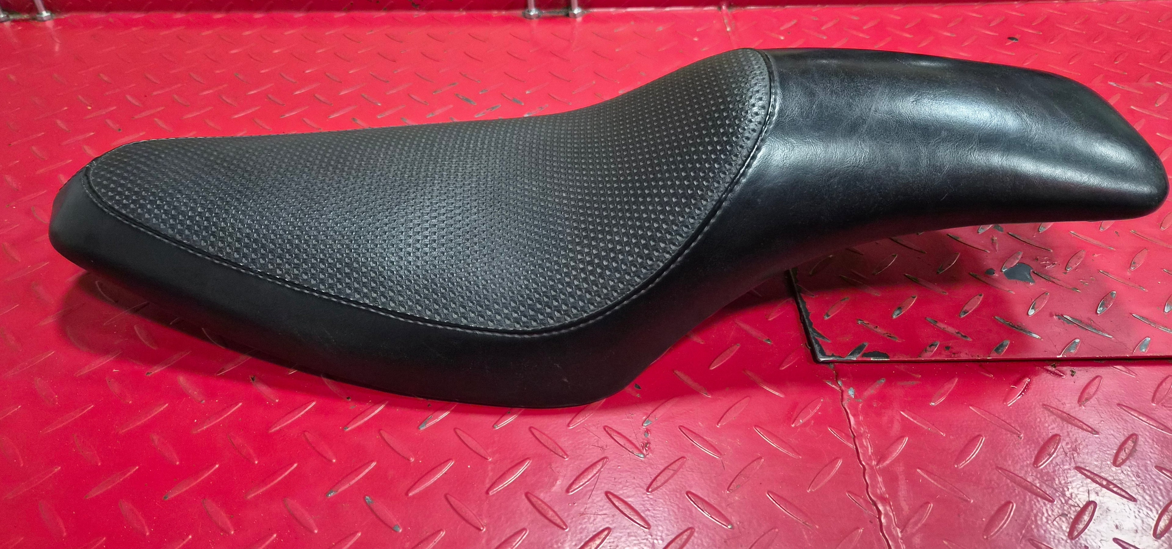 LePera Sitzbank für Harley Davidson schwarz gebraucht