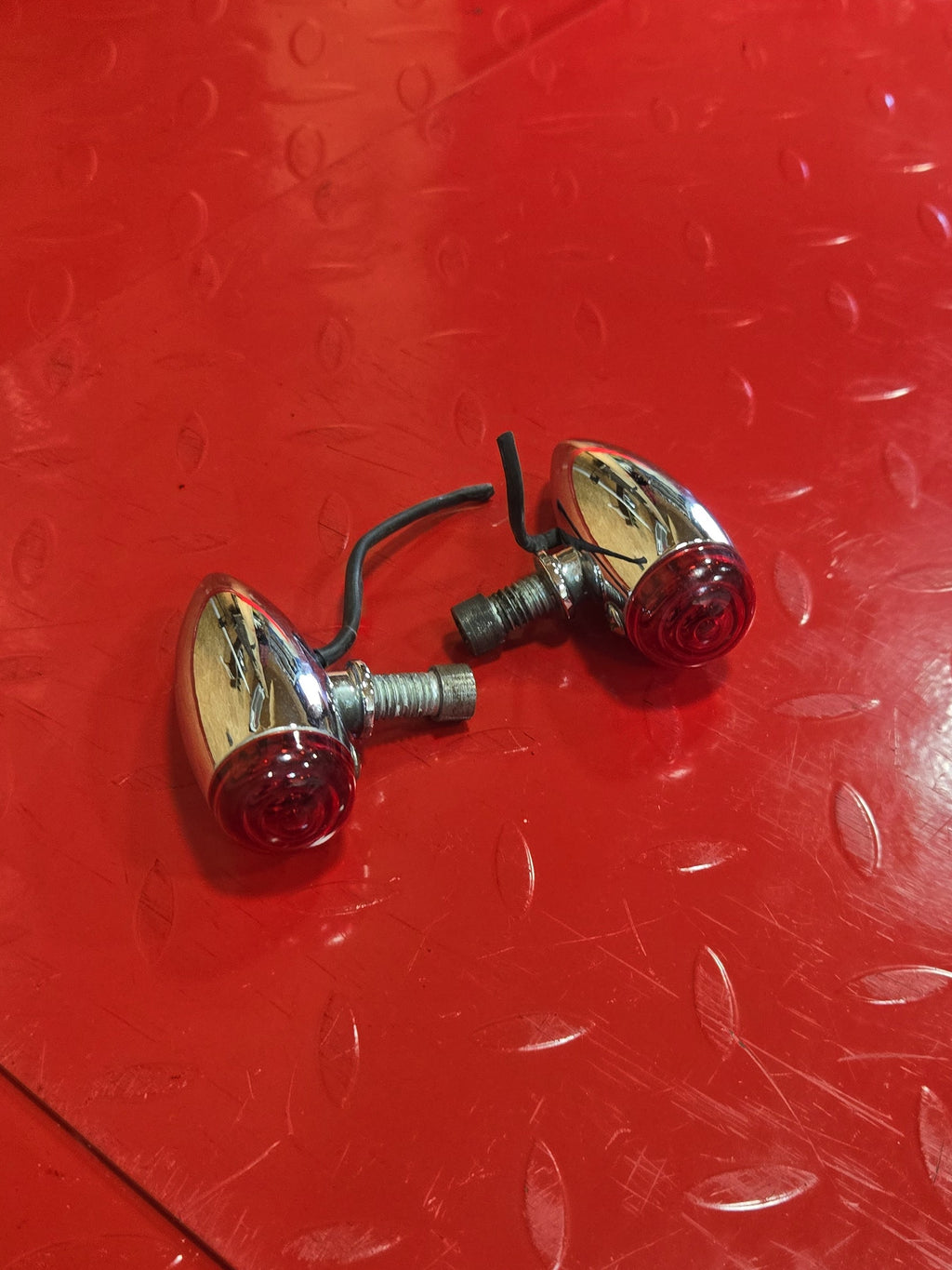 Harley Chopper Custombike Oldschool Blinker Rücklicht rot chrom gebraucht