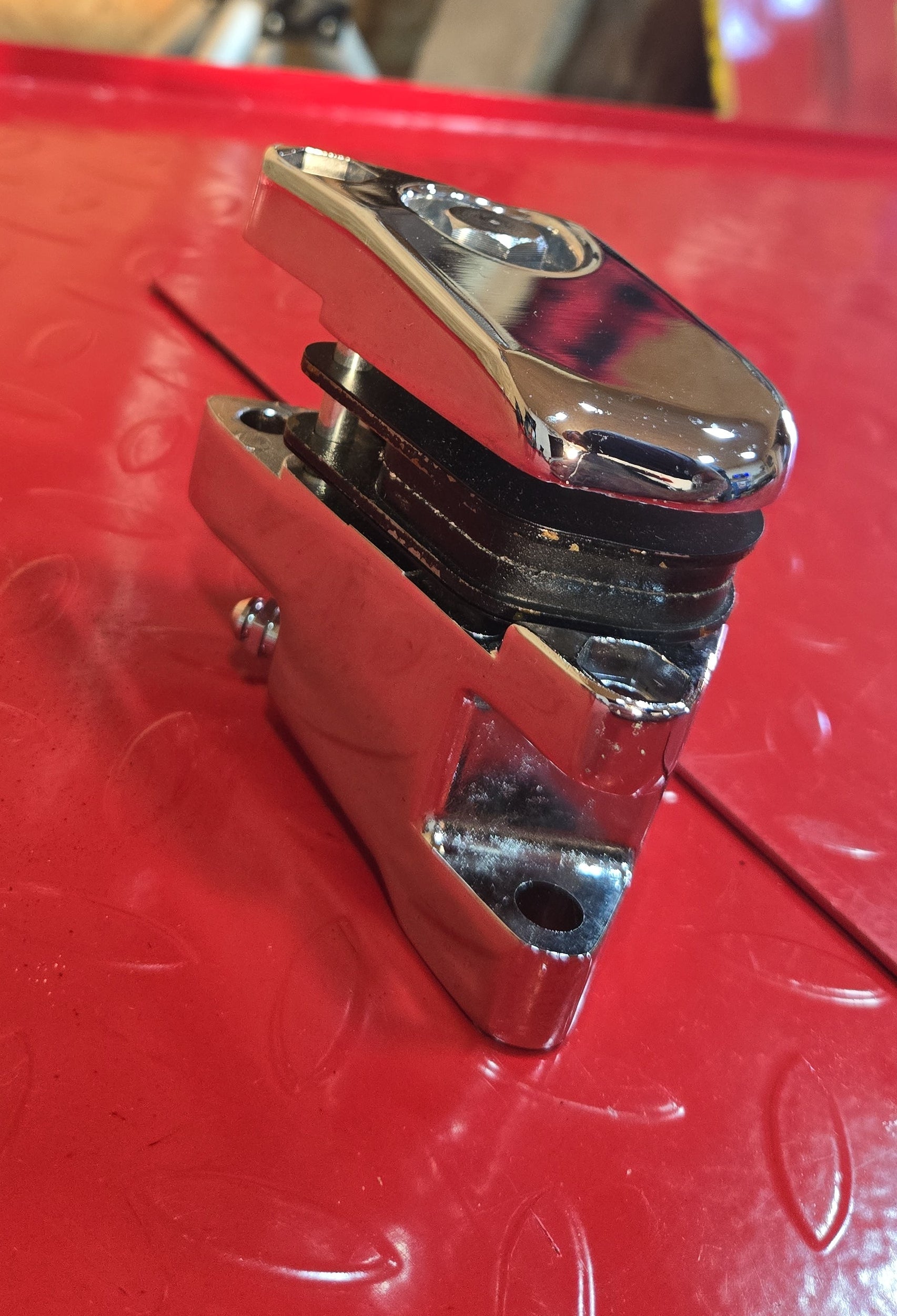 Harley Bremssattel Shovelhead chrom RECHTS NEW