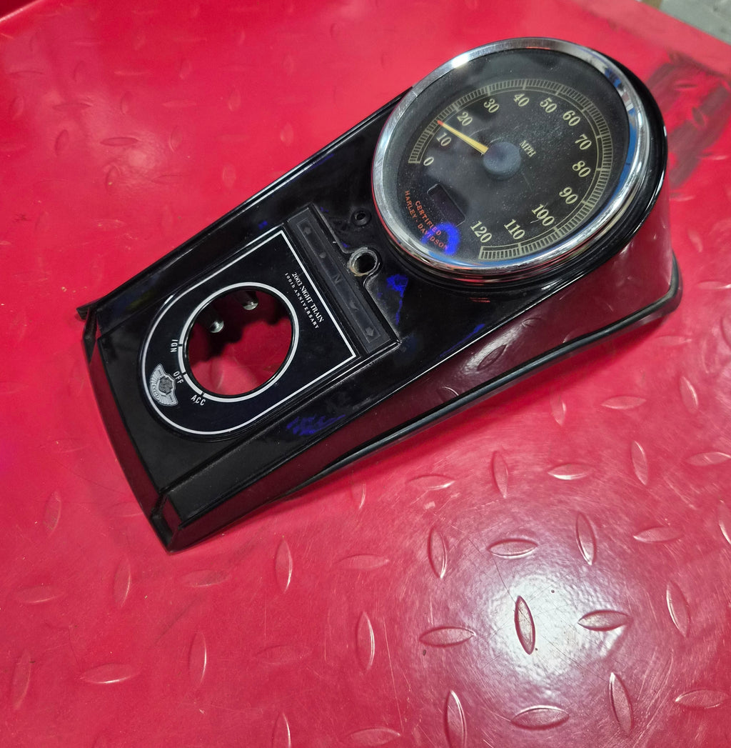 Harley Davidson Dashboard 100th Anniversary Night Train gebraucht schwarz