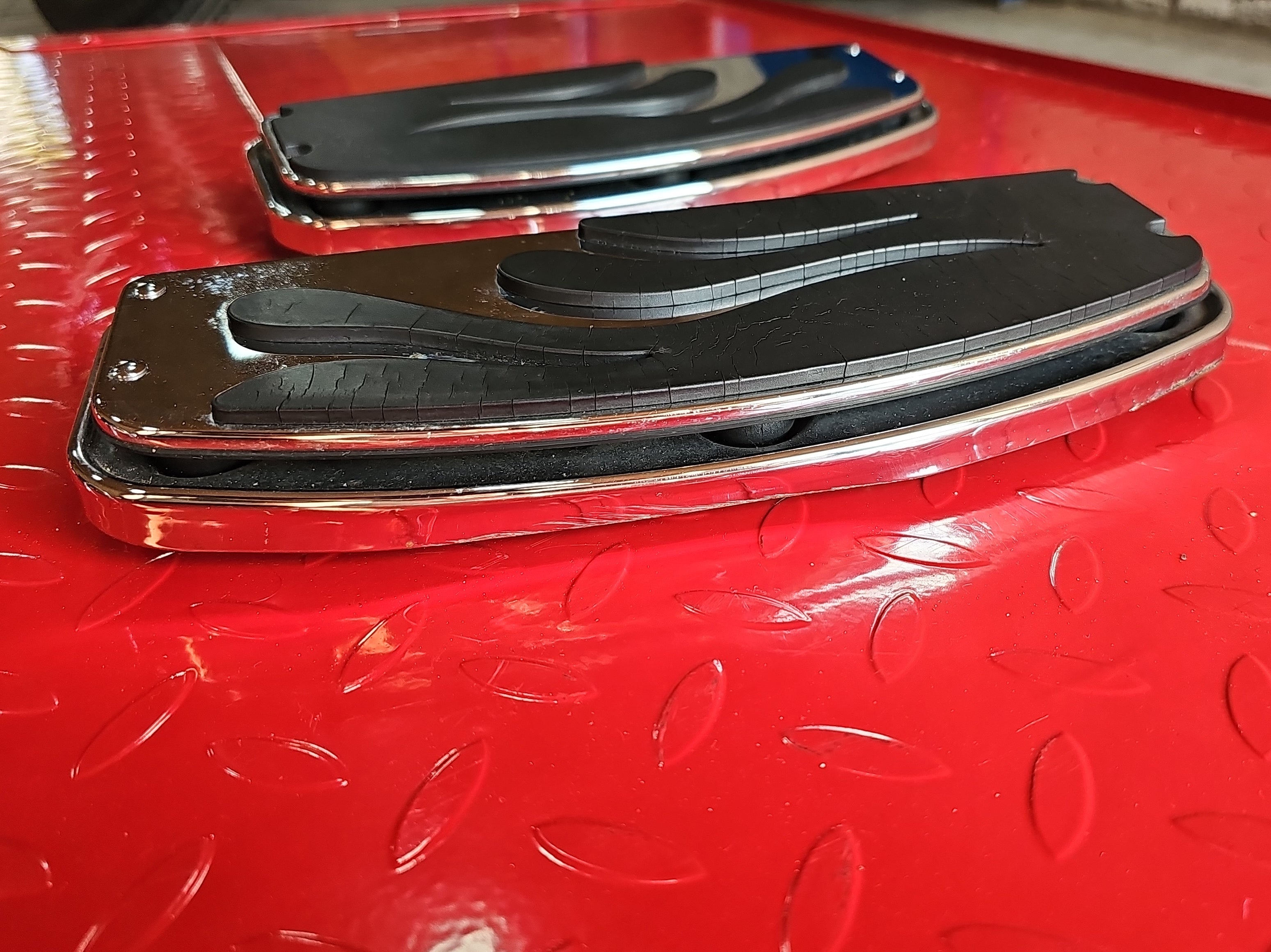 Harley Davidson Trittbretter chrom gebraucht