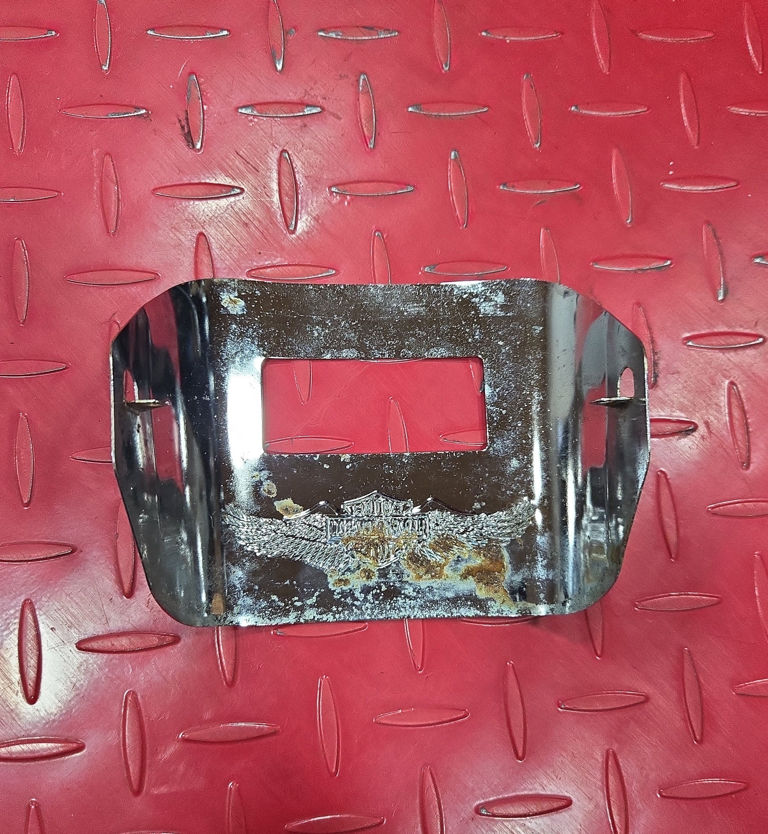 Harley Davidson Rücklicht Blende Cover chrom gebraucht
