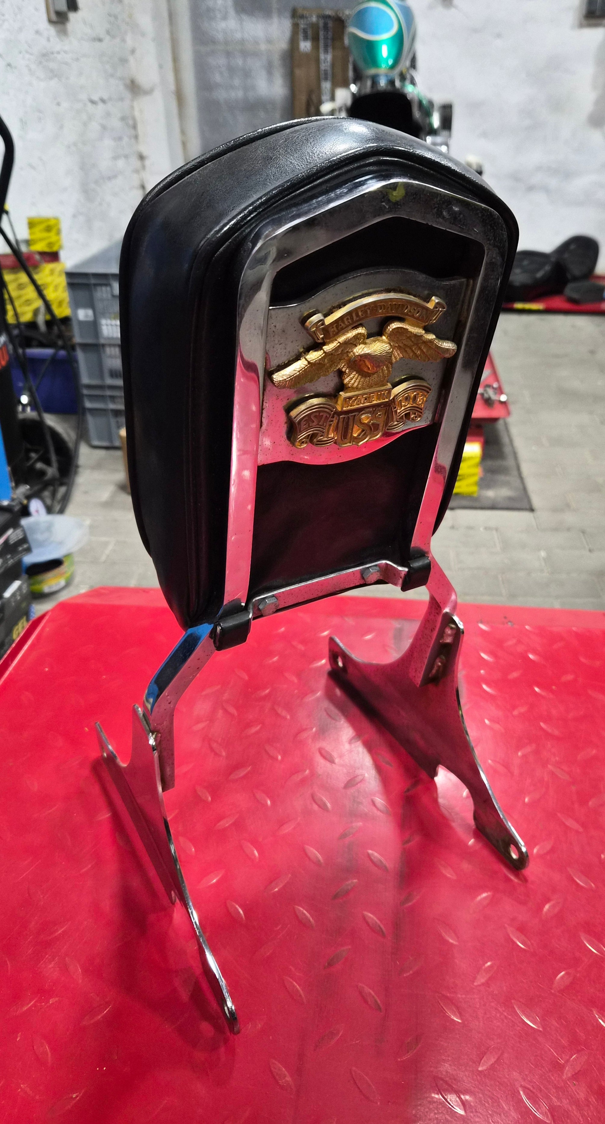 Harley Davidson Sissybar chrom / gold gebraucht
