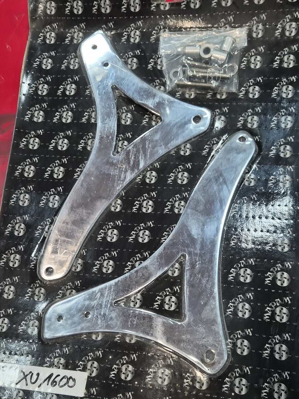 YAMAHA XV 1600 Sissybar Halter chrom NEW