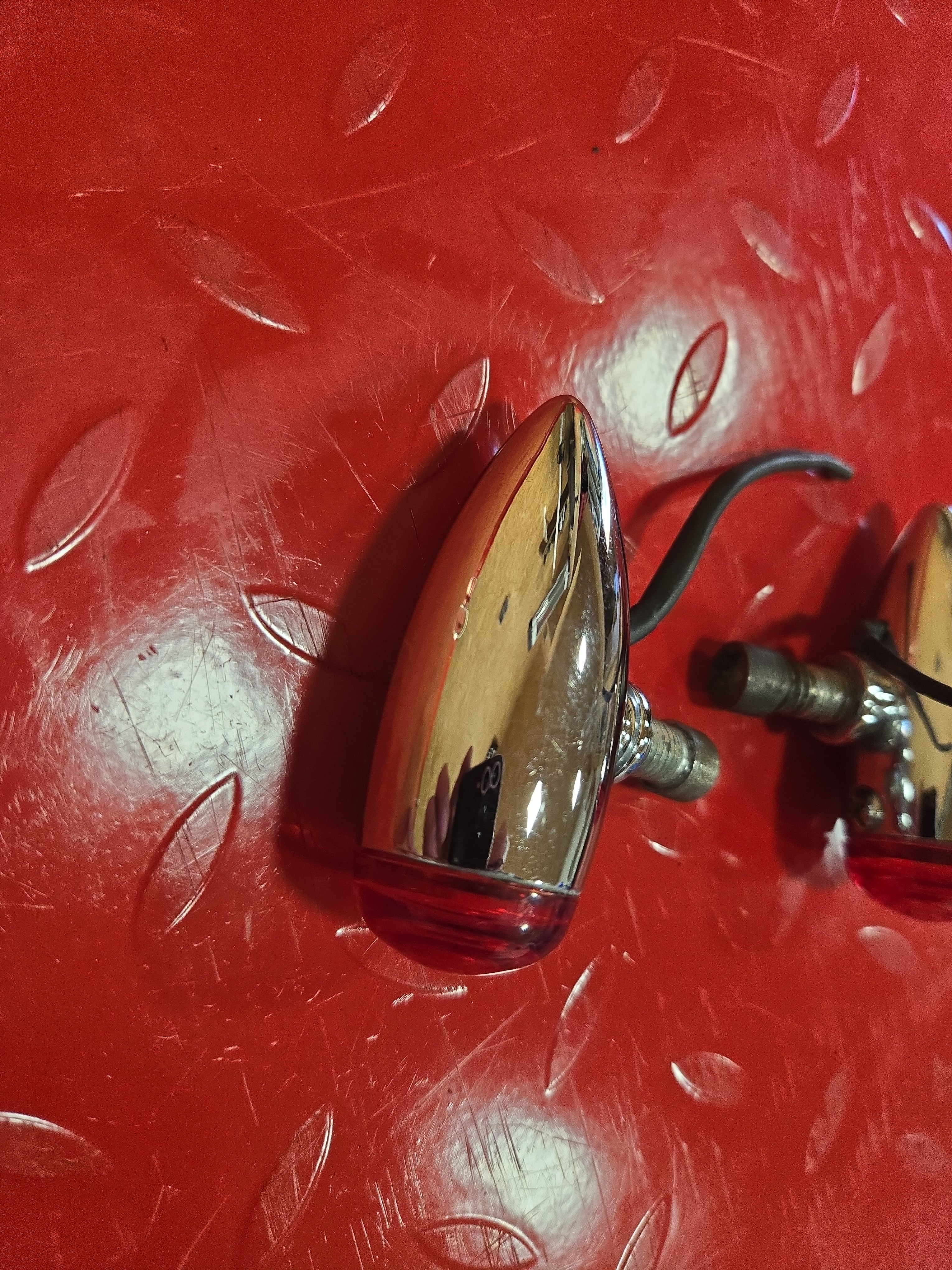 Harley Chopper Custombike Oldschool Blinker Rücklicht rot chrom gebraucht