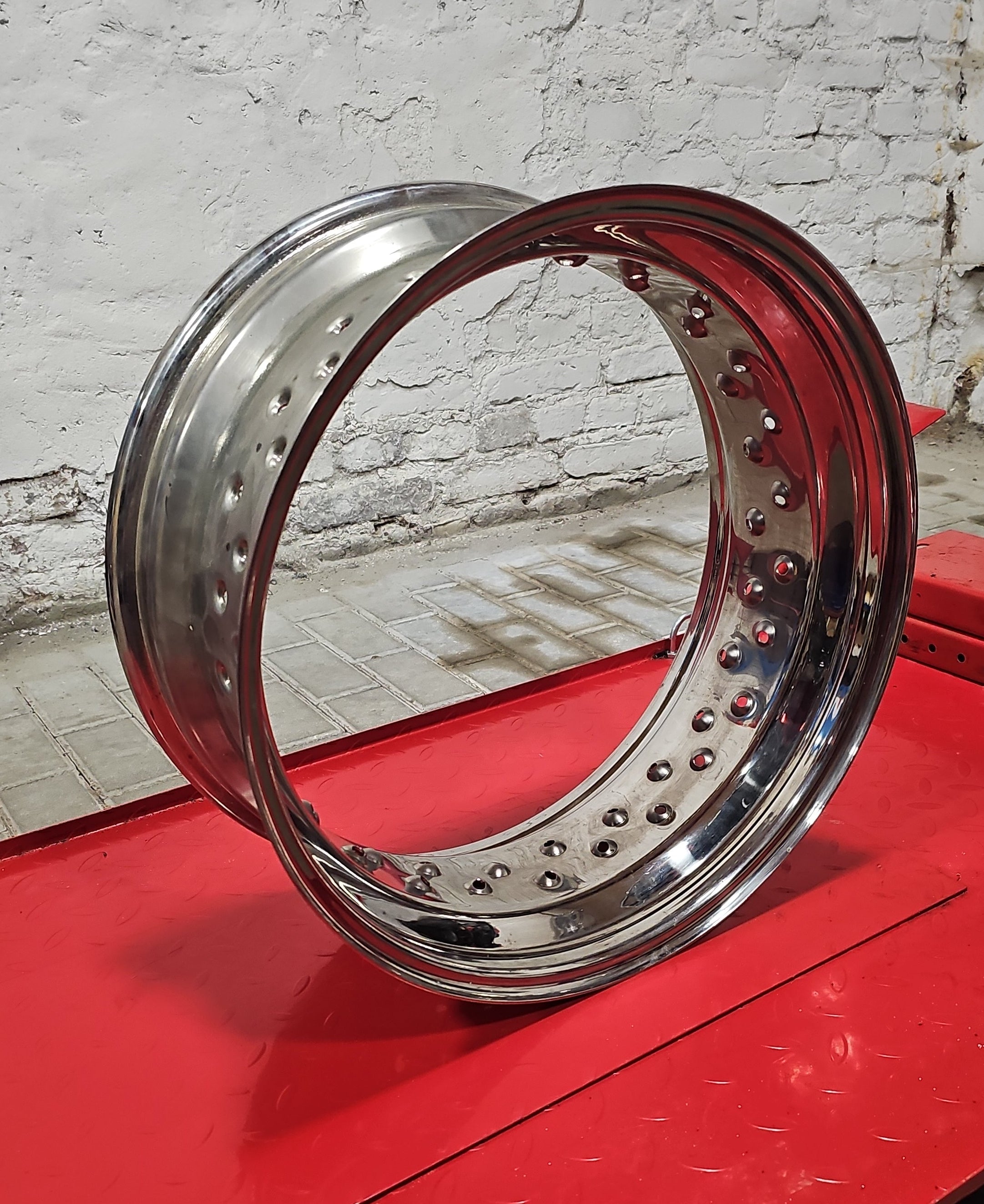 YAMAHA XVS 1100 Edelstahl Felgenring Felge 7x17 poliert NEW