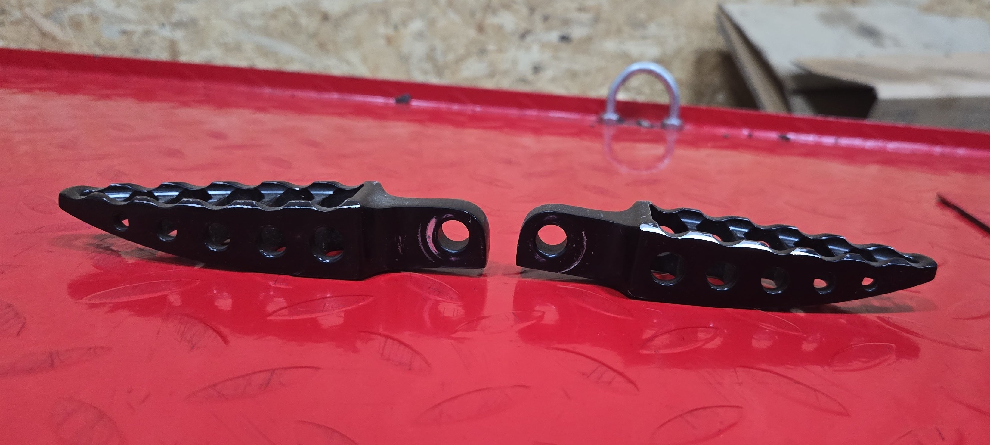 Harley Chopper Custombike Fussrasten schwarz gebraucht