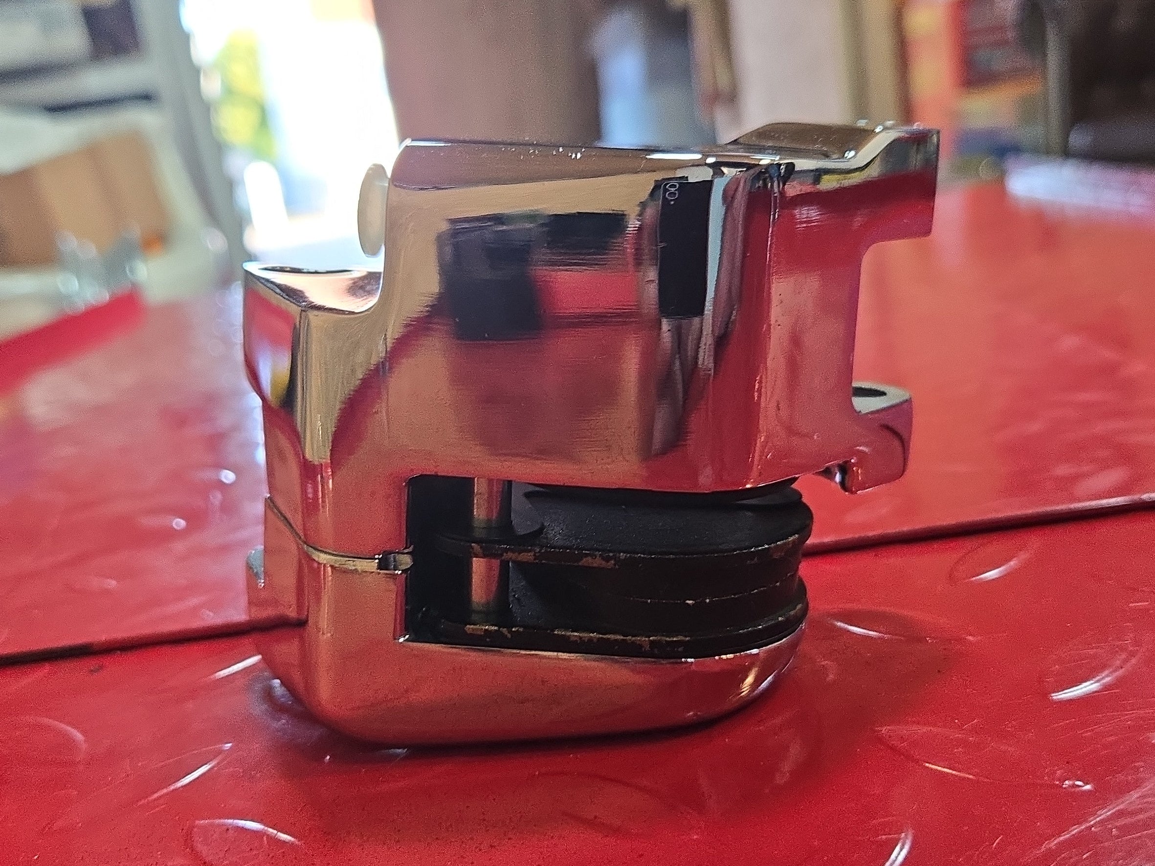 Harley Bremssattel Shovelhead chrom RECHTS NEW