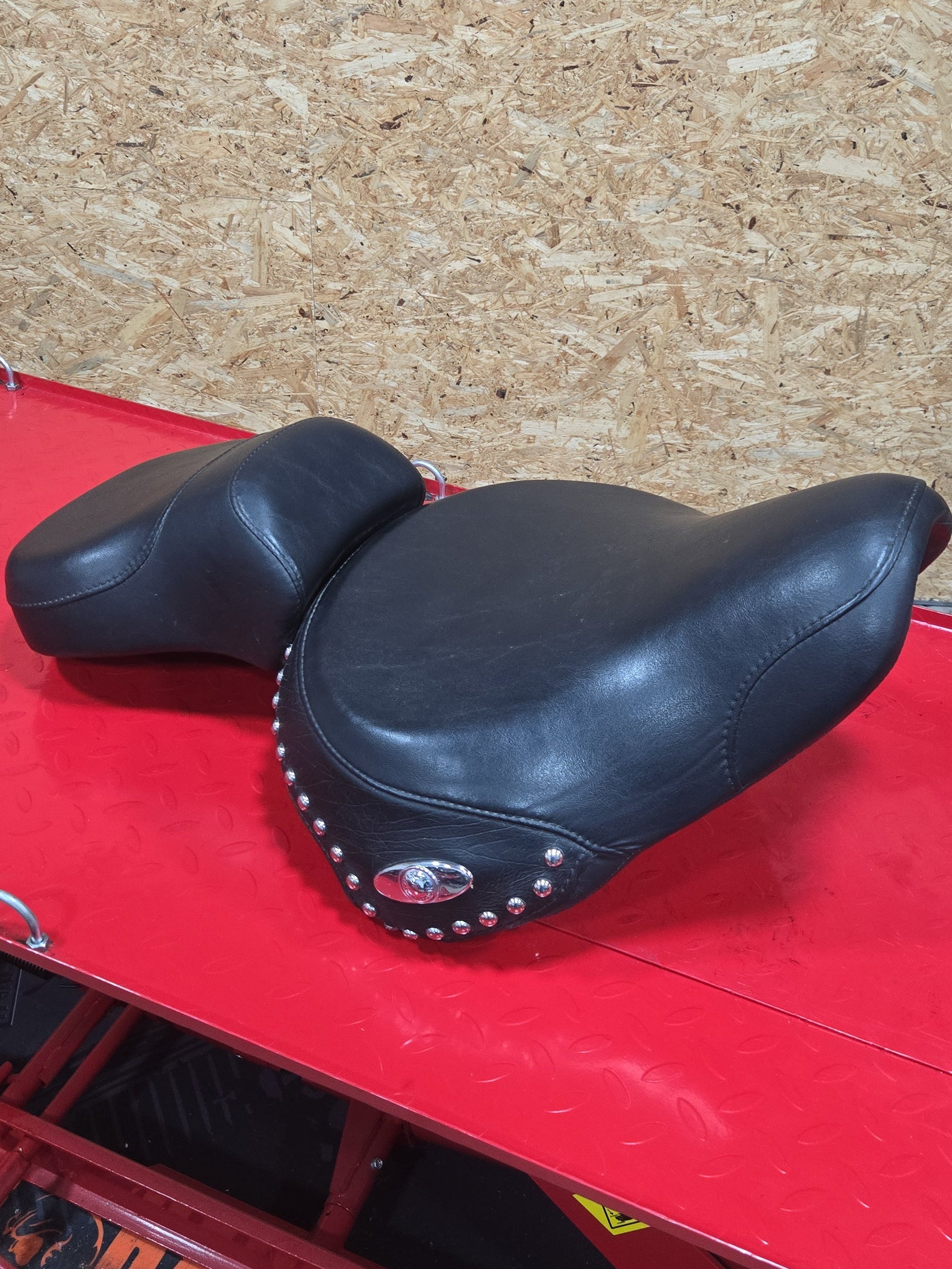 Harley Davidson Softail TC Sitzbank schwarz gebraucht